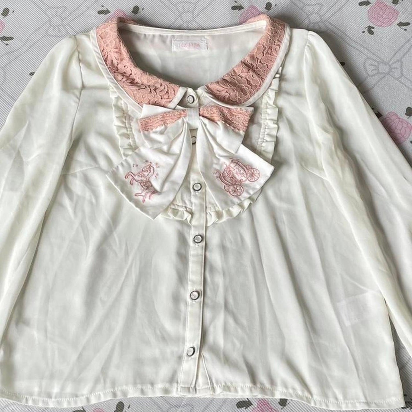 Liz Lisa cream blouse with embroidered bow & pink lace trim5