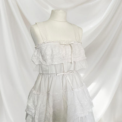Liz Lisa tiered white lace dress1
