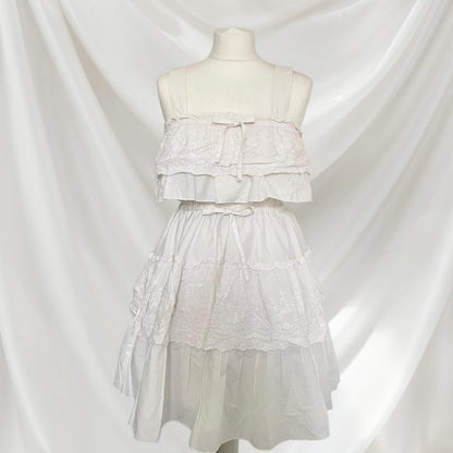 Liz Lisa tiered white lace dress0