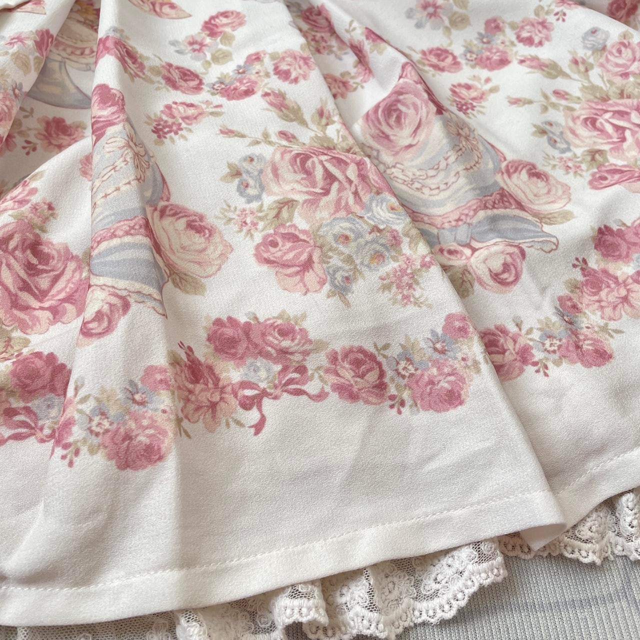 Liz Lisa floral print sweet lolita dress with lace trim and lace-up detail5