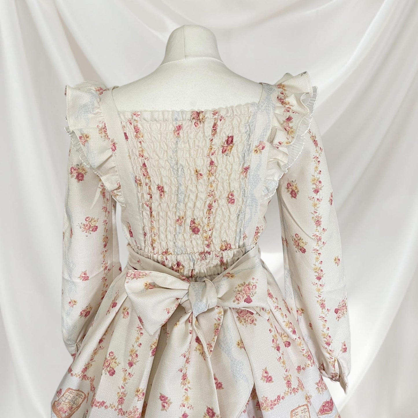 Vintage-inspired floral Lolita dress with bow back - Liz Lisa romantic aesthetic5