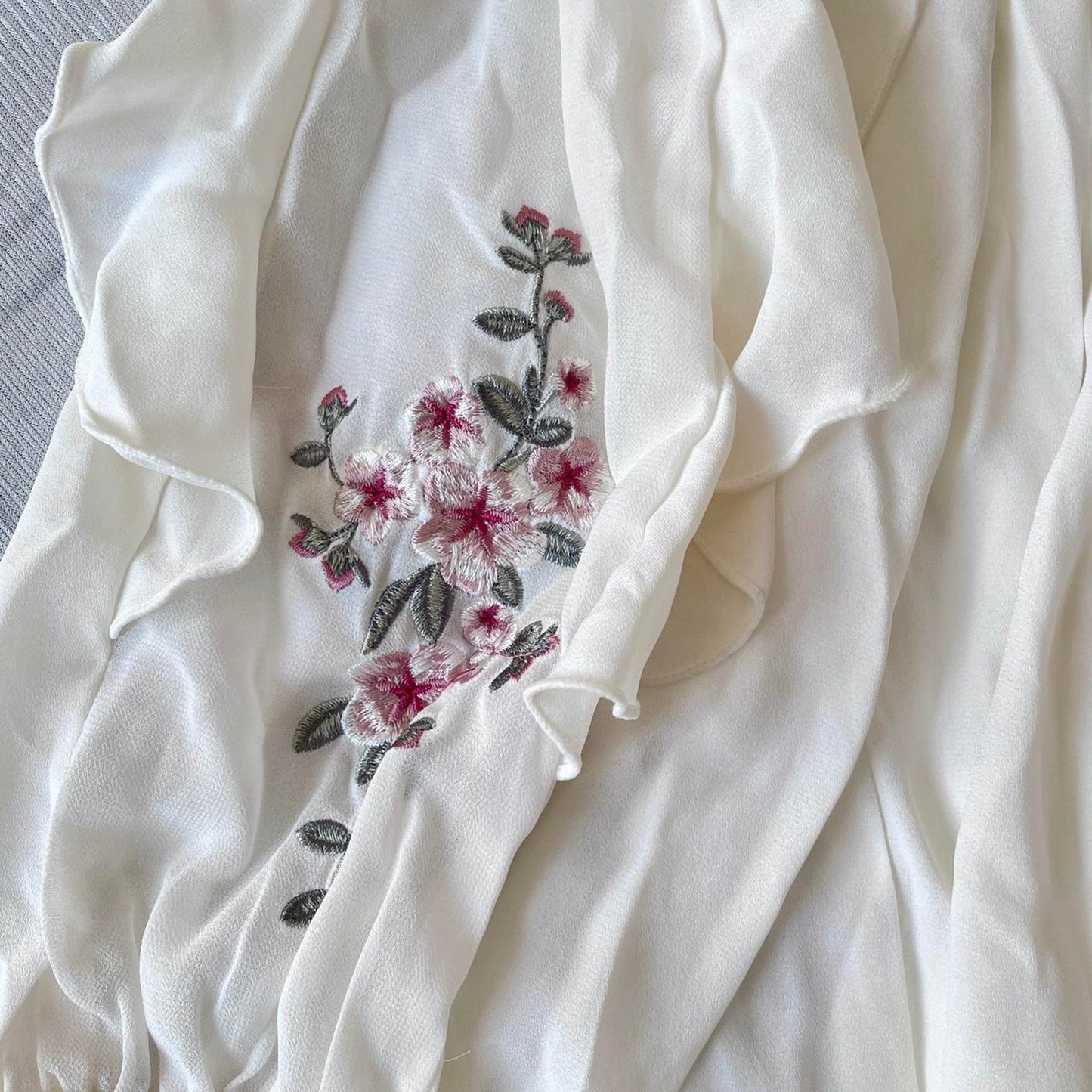 Axes Femme ruffle sleeve floral embroidery blouse 4