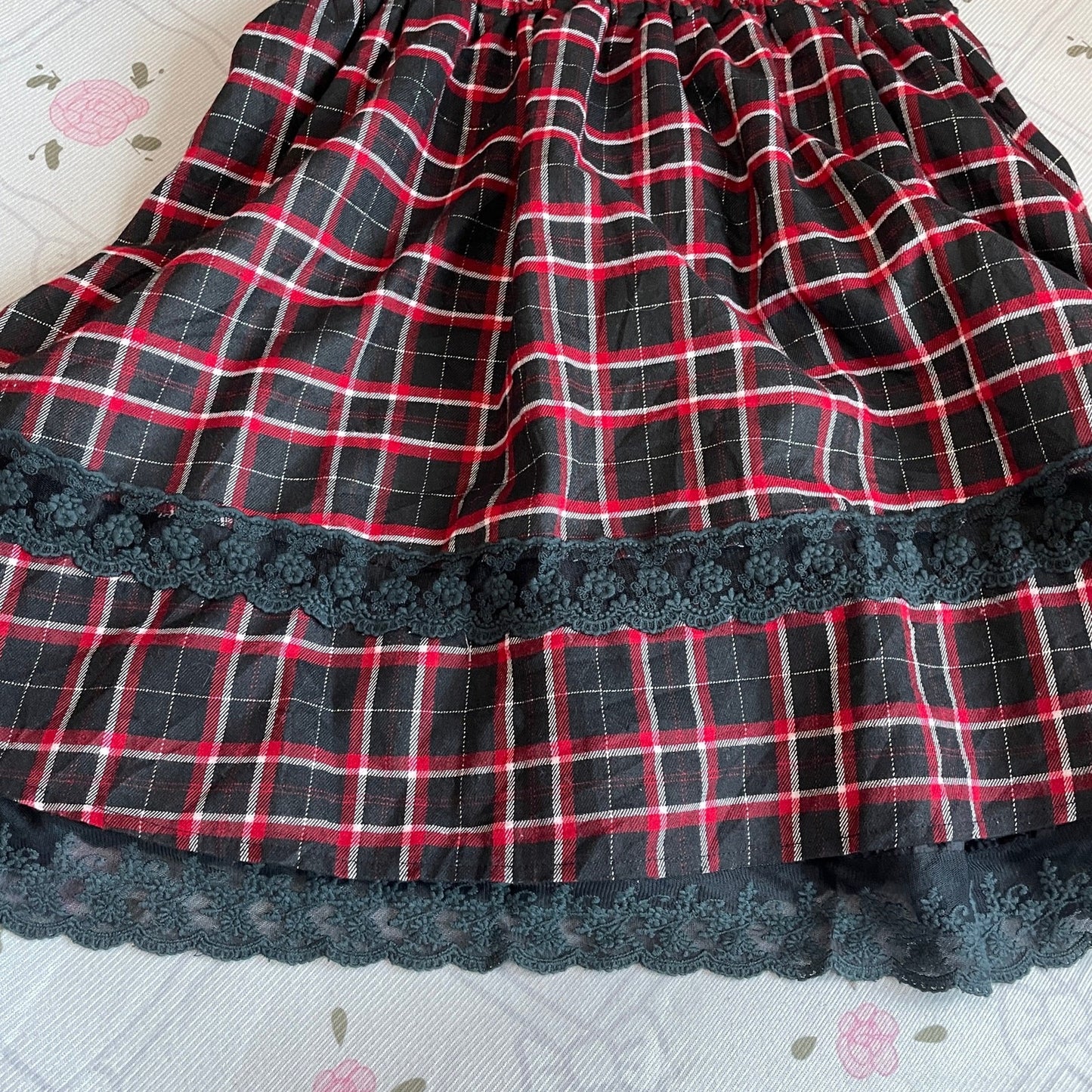 Liz Lisa Doll Plaid Dress – Black × Red Check, Lace Trim, Sweet Girly Jfashion3
