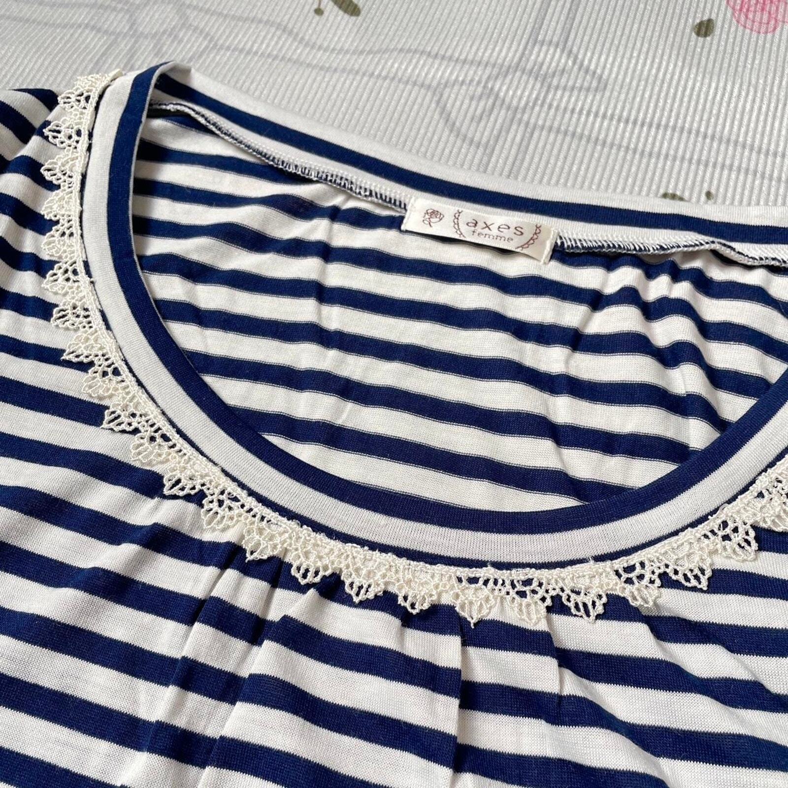 Axes femme navy blue and white striped puff sleeve top2