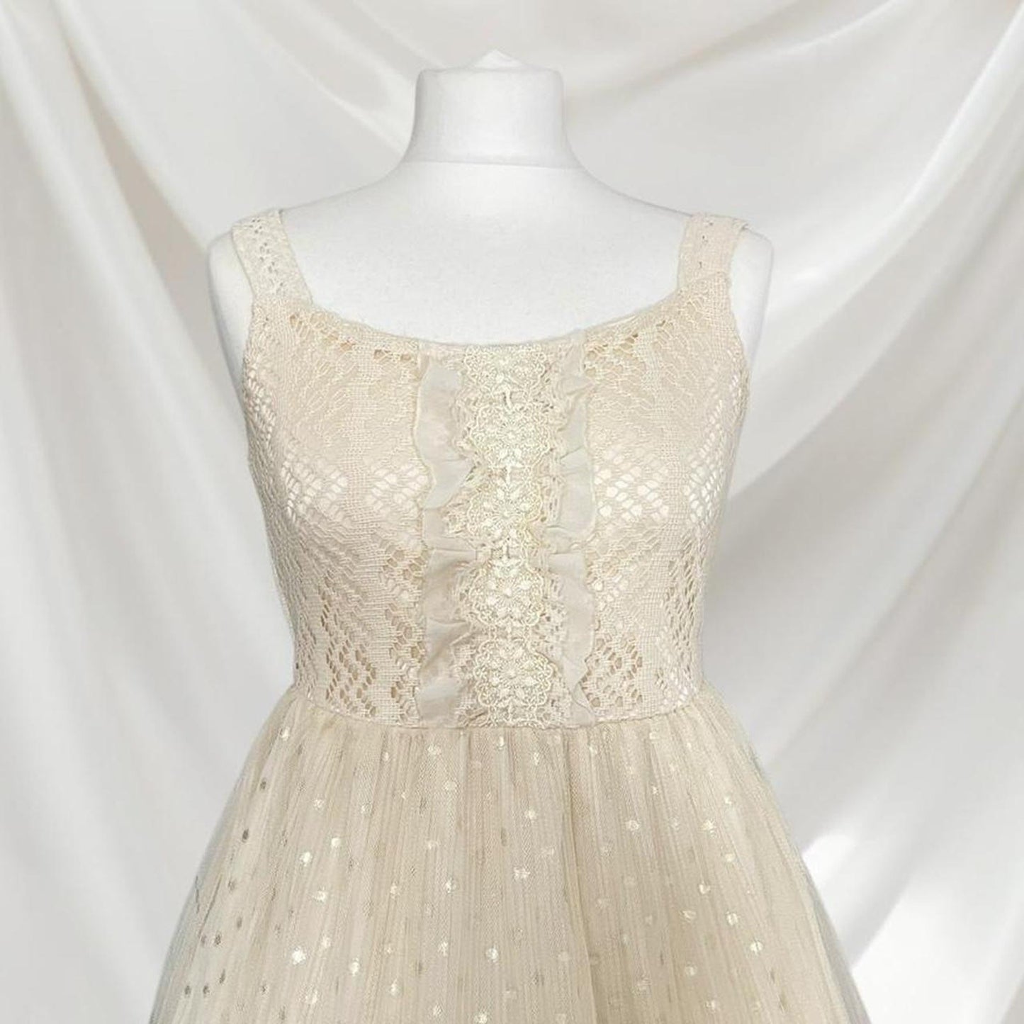 Axes femme tiered lace tulle dress 3