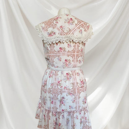 Liz Lisa floral button-down sleeveless dress with lace collar kawaii 1