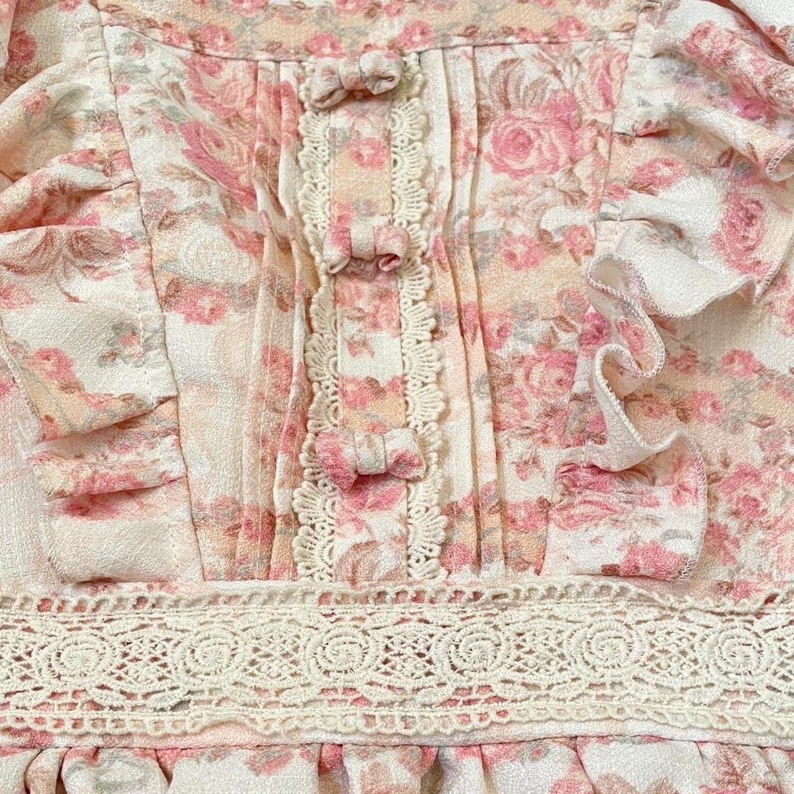 Liz Lisa pink floral longsleeve dress with ruffled bodice4