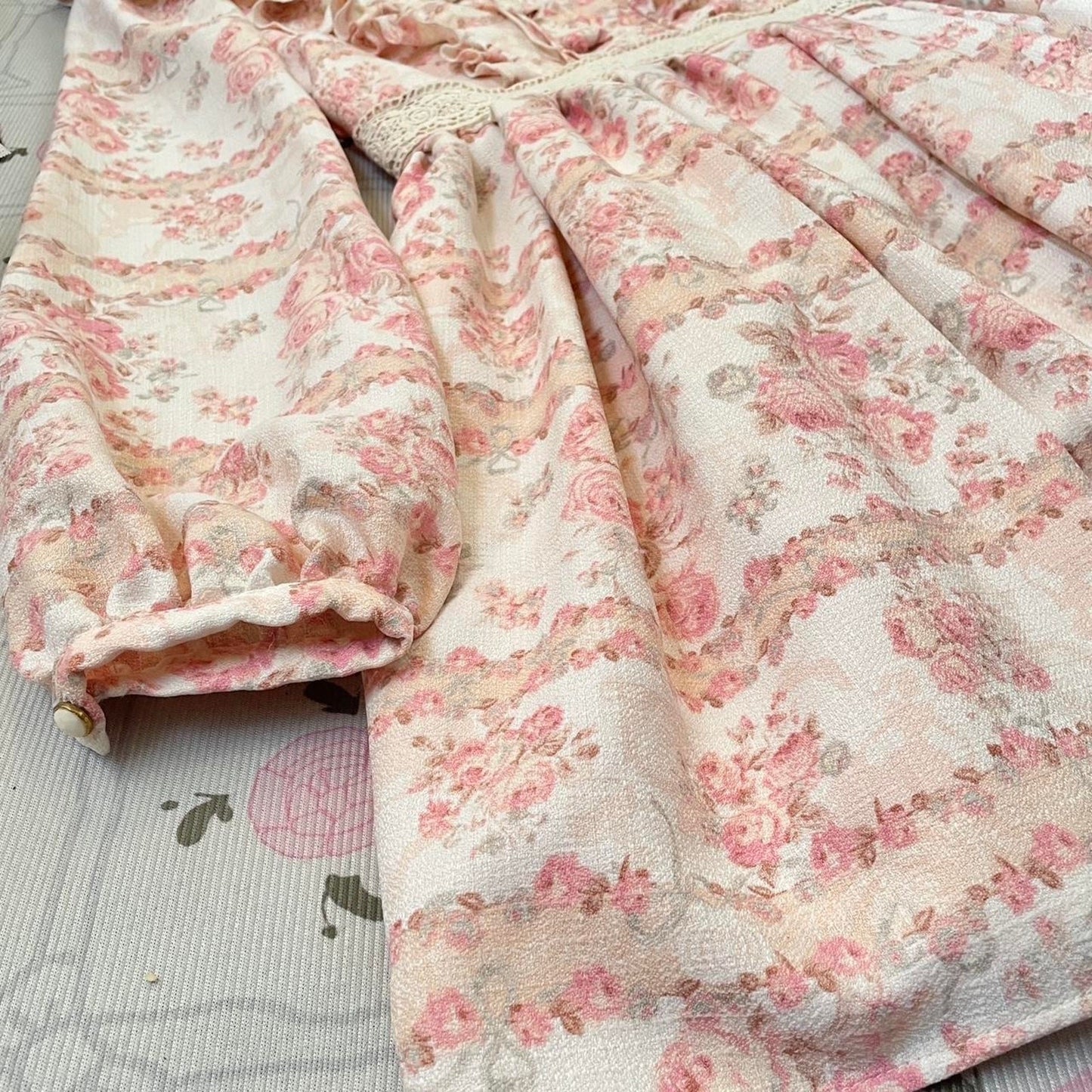 Liz Lisa pink floral longsleeve dress with ruffled bodice5