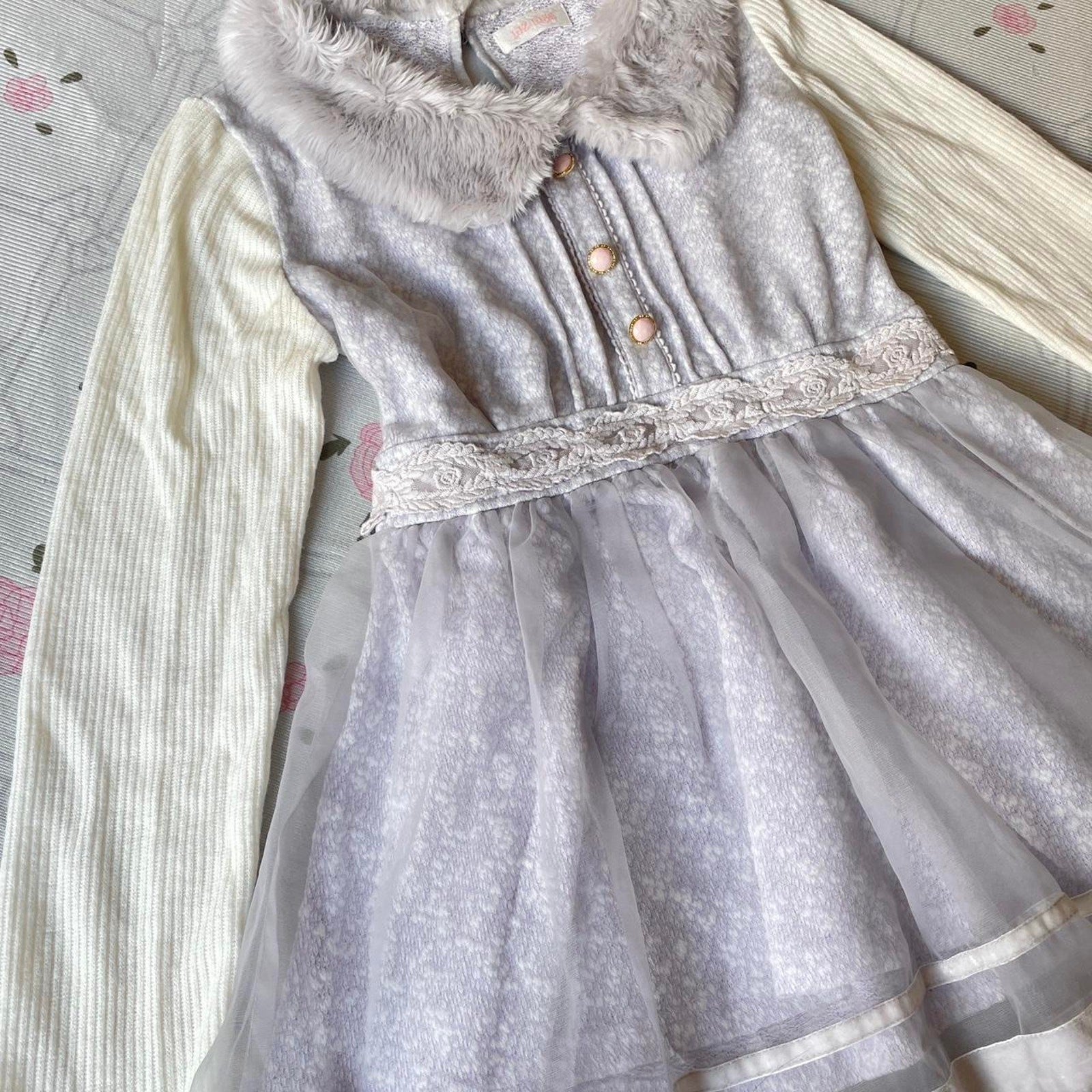 Liz Lisa mini velour dress with lace mesh overlay and faux fur collar3