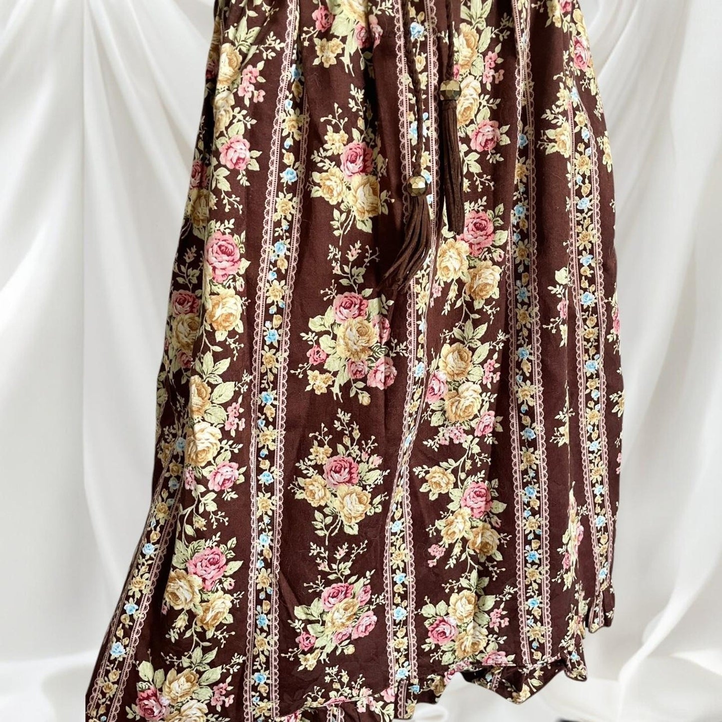 Liz Lisa vintage floral dress – brown & rose print4