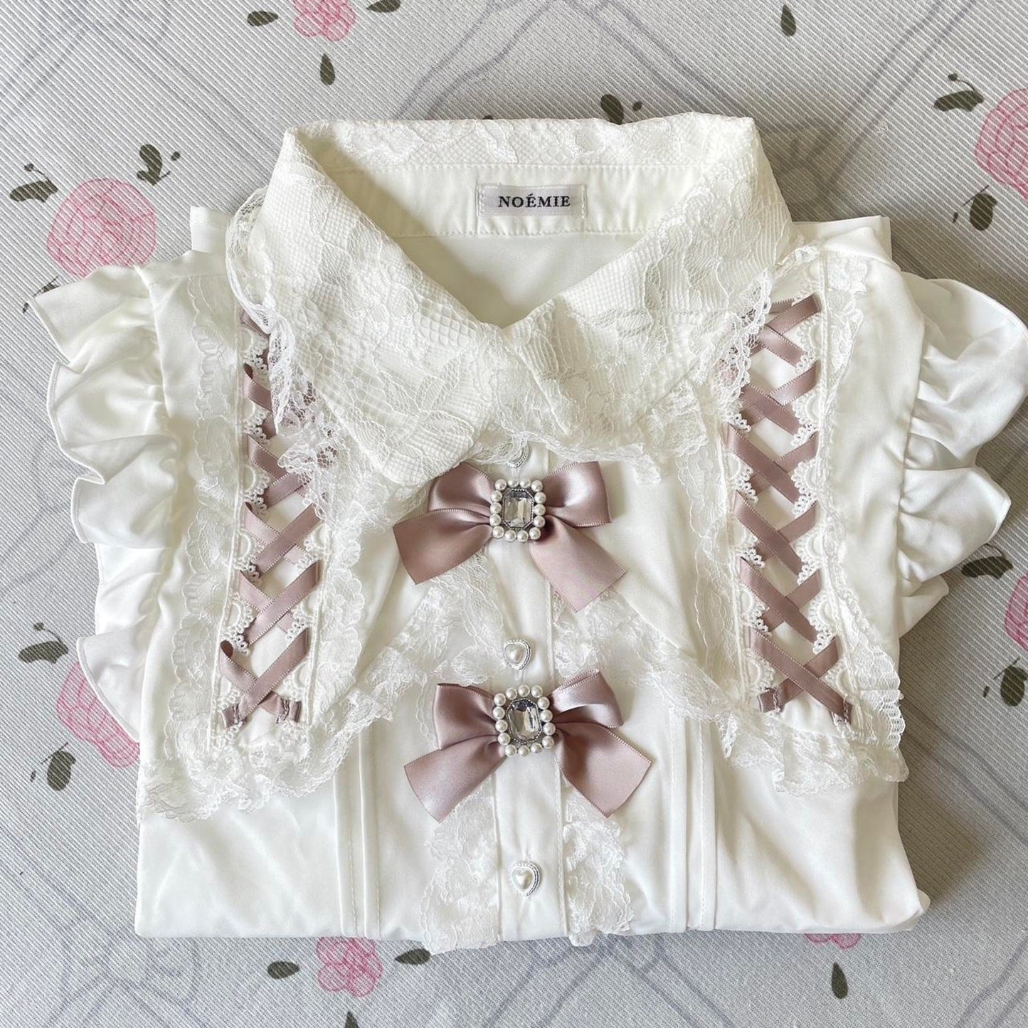 Japanese Brand Noemie lace ribbon blouse with pink satin bows7