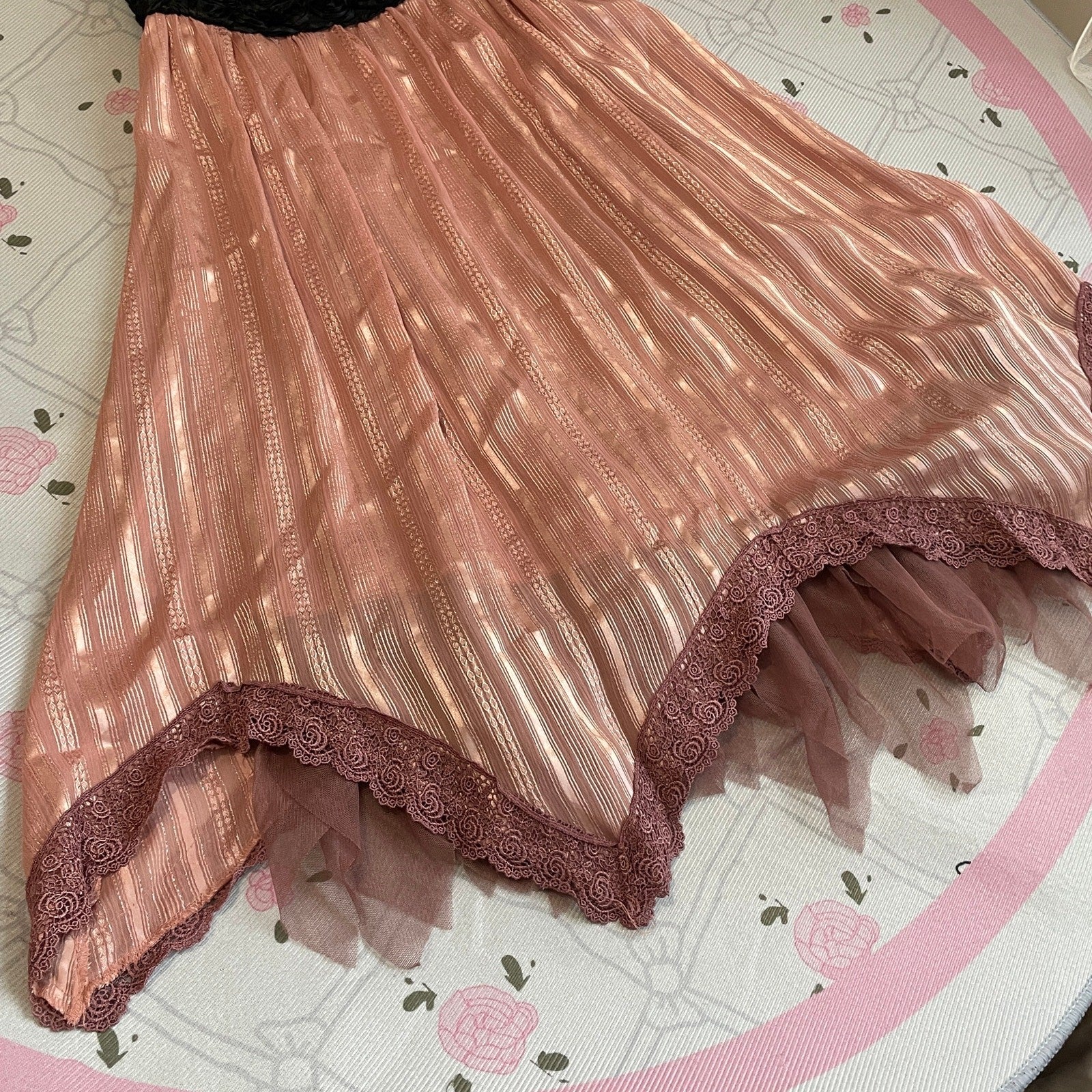 Axes Femme vintage-pink dress, romantic layered hem, classic girly jfashion3
