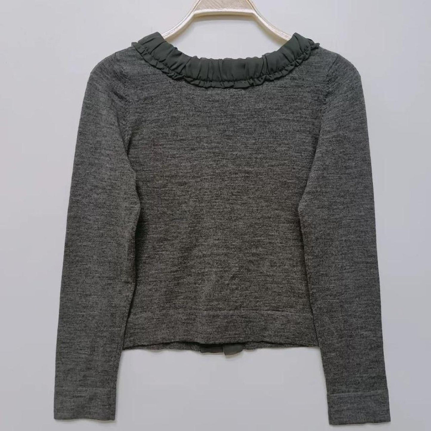 Y2k Japanese vintage grey knit cardigan with ruffled trim1