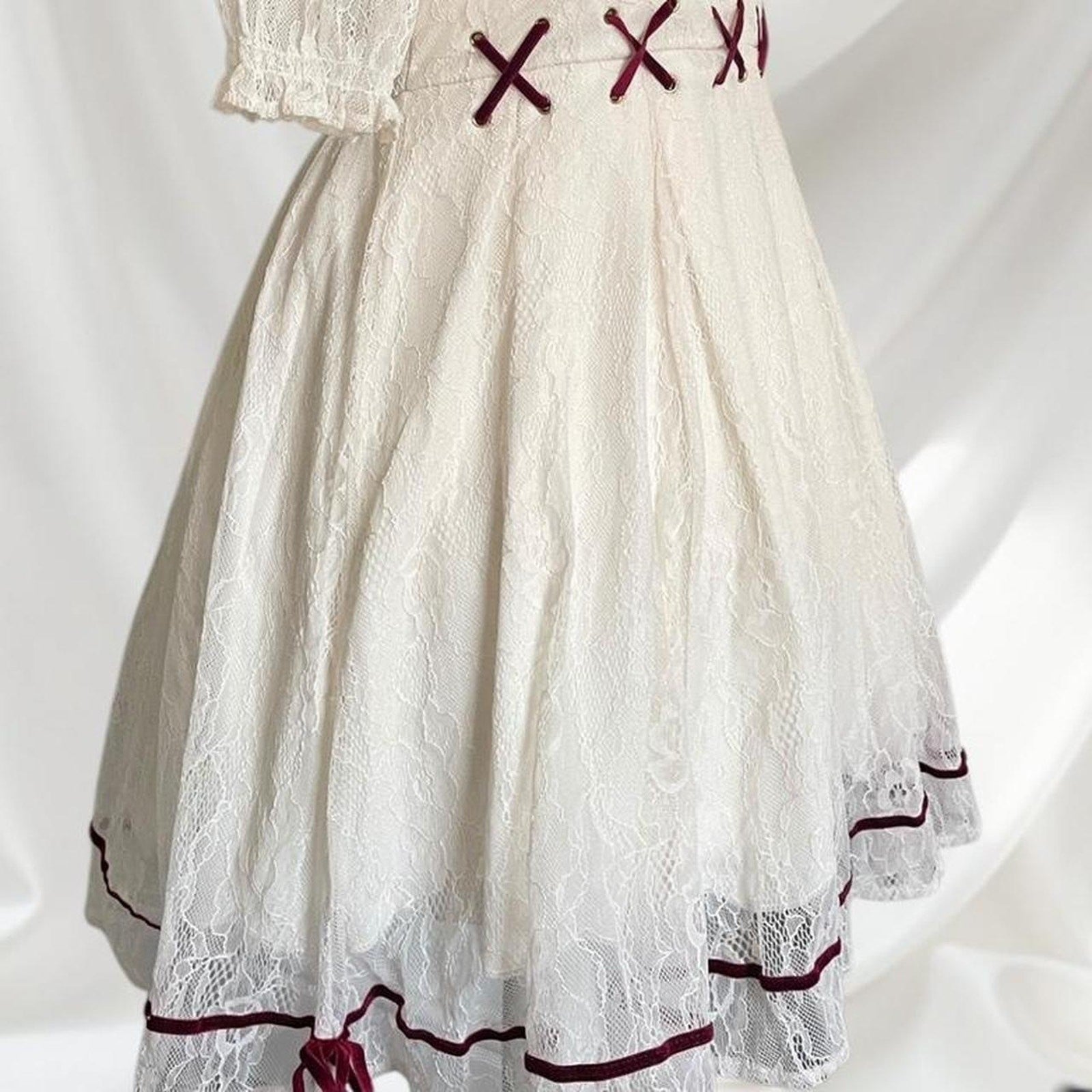 Liz Lisa sweet classic lolita lace dress with wine red accents4