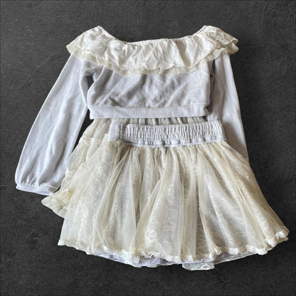 Liz Lisa twopiece set, a top and matching short skirt1