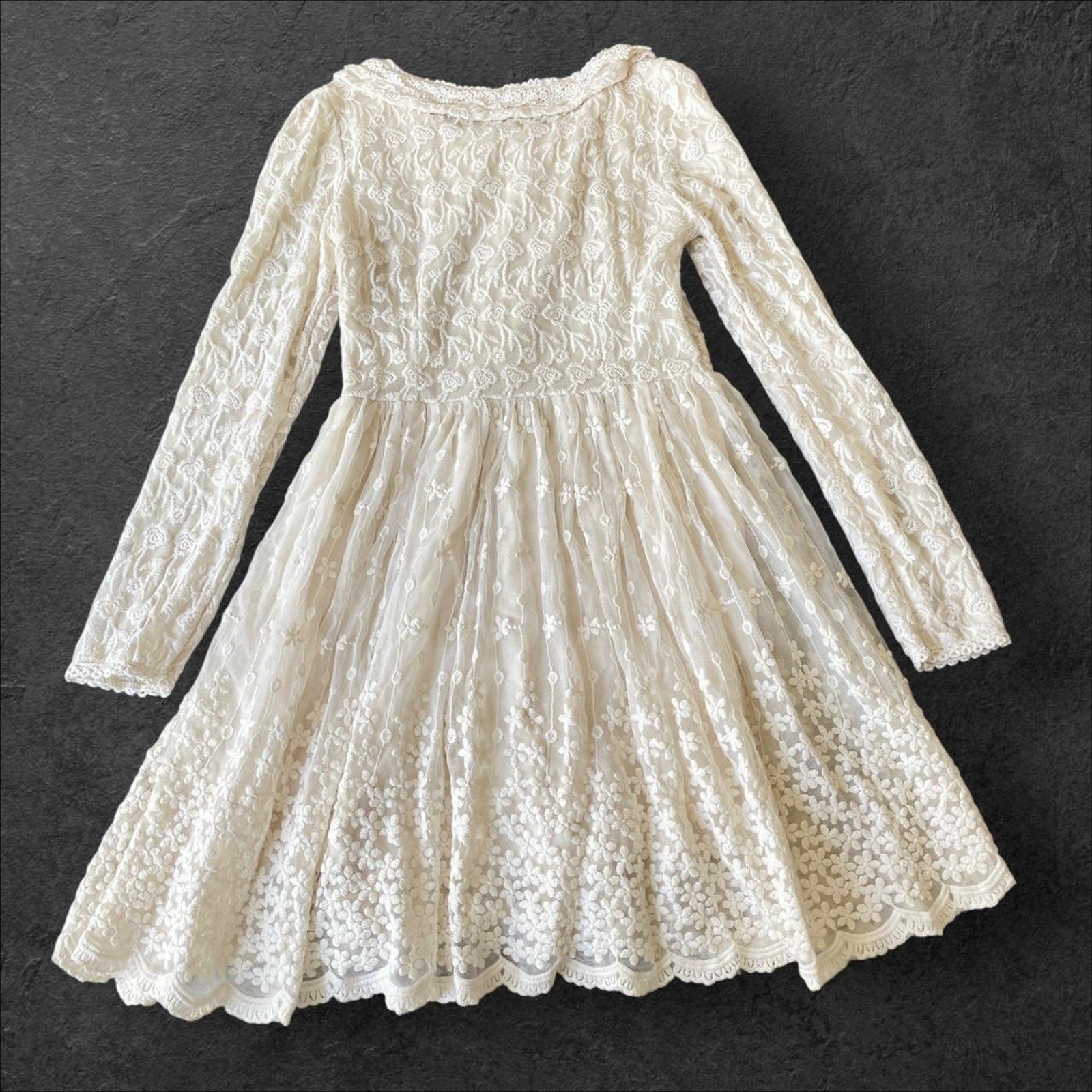 Liz Lisa ivory embroidered lace dress with scalloped hem1