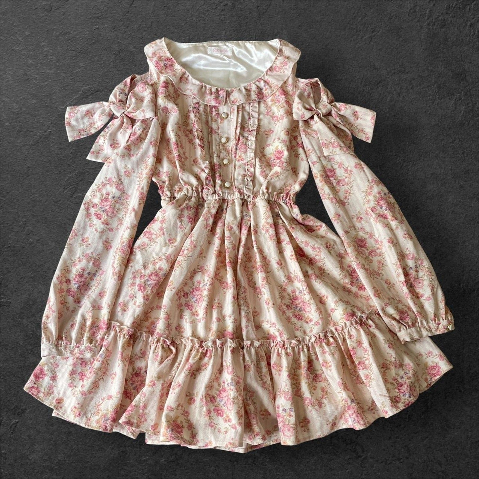Liz Lisa rare cold shoulder floral dress with bow details0