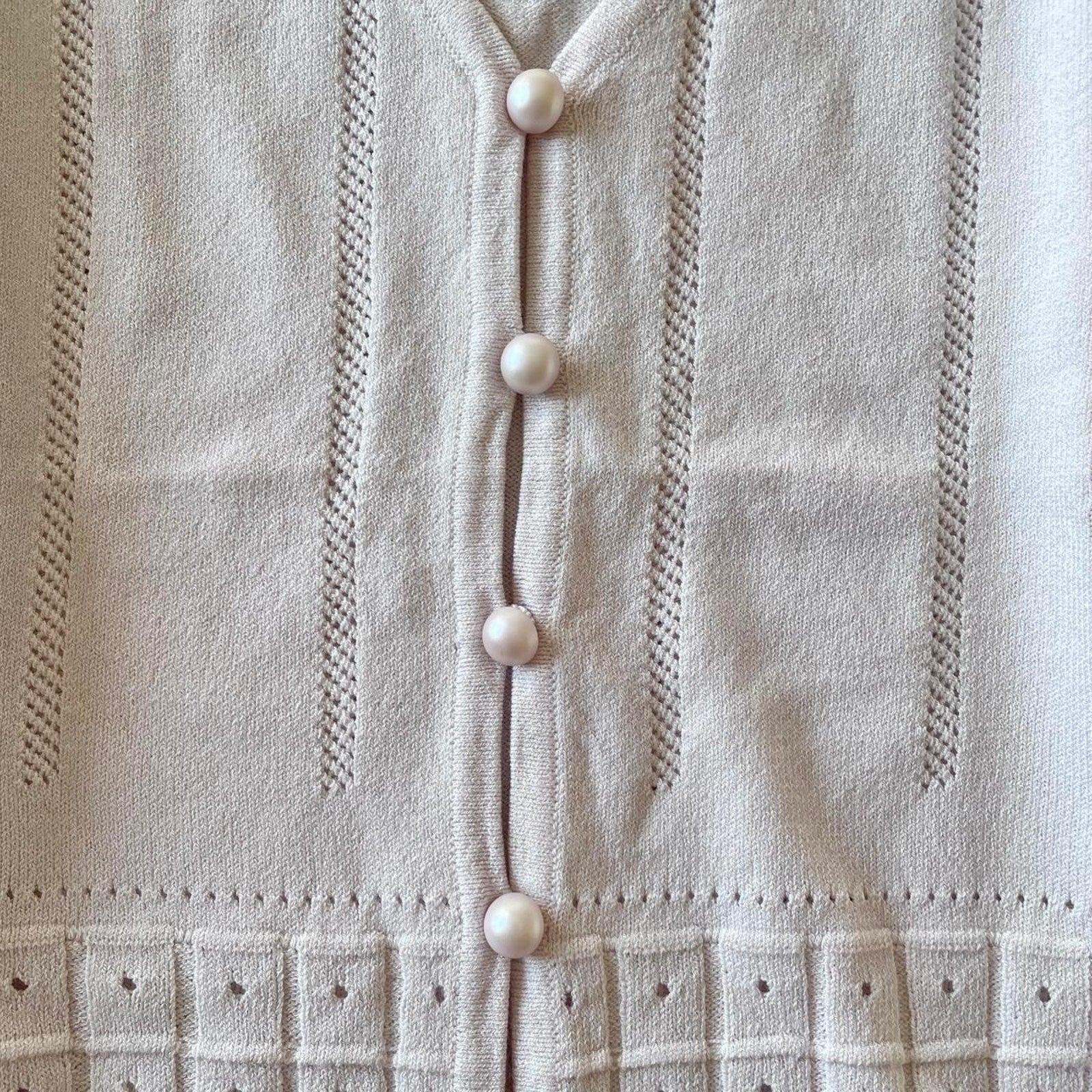 Vintage knit button-up top - light grey2