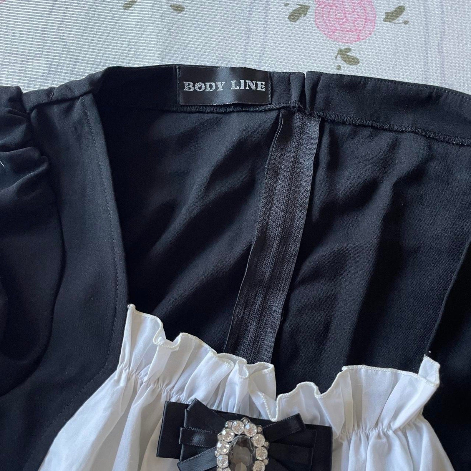 Bodyline vintage black lace-trim dress with a huge hemline  Lolita style3