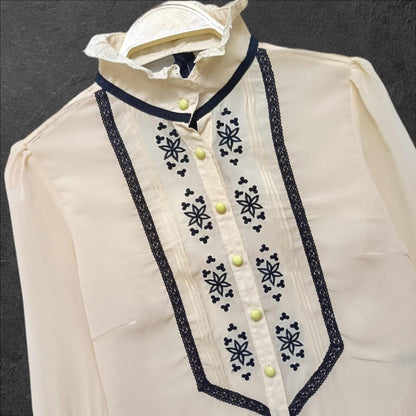 Y2k vintage sheer embroidered blouse with open-back detail – Japanese brand RYU 2