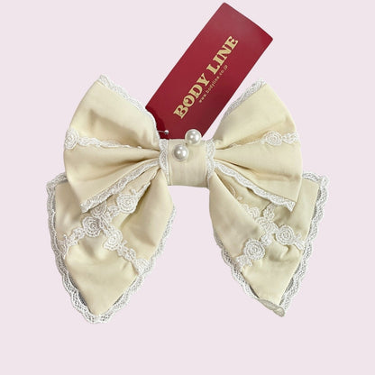 Bodyline cream/light yellow lace-trim bow hair clip, Japan Lolita accessory0