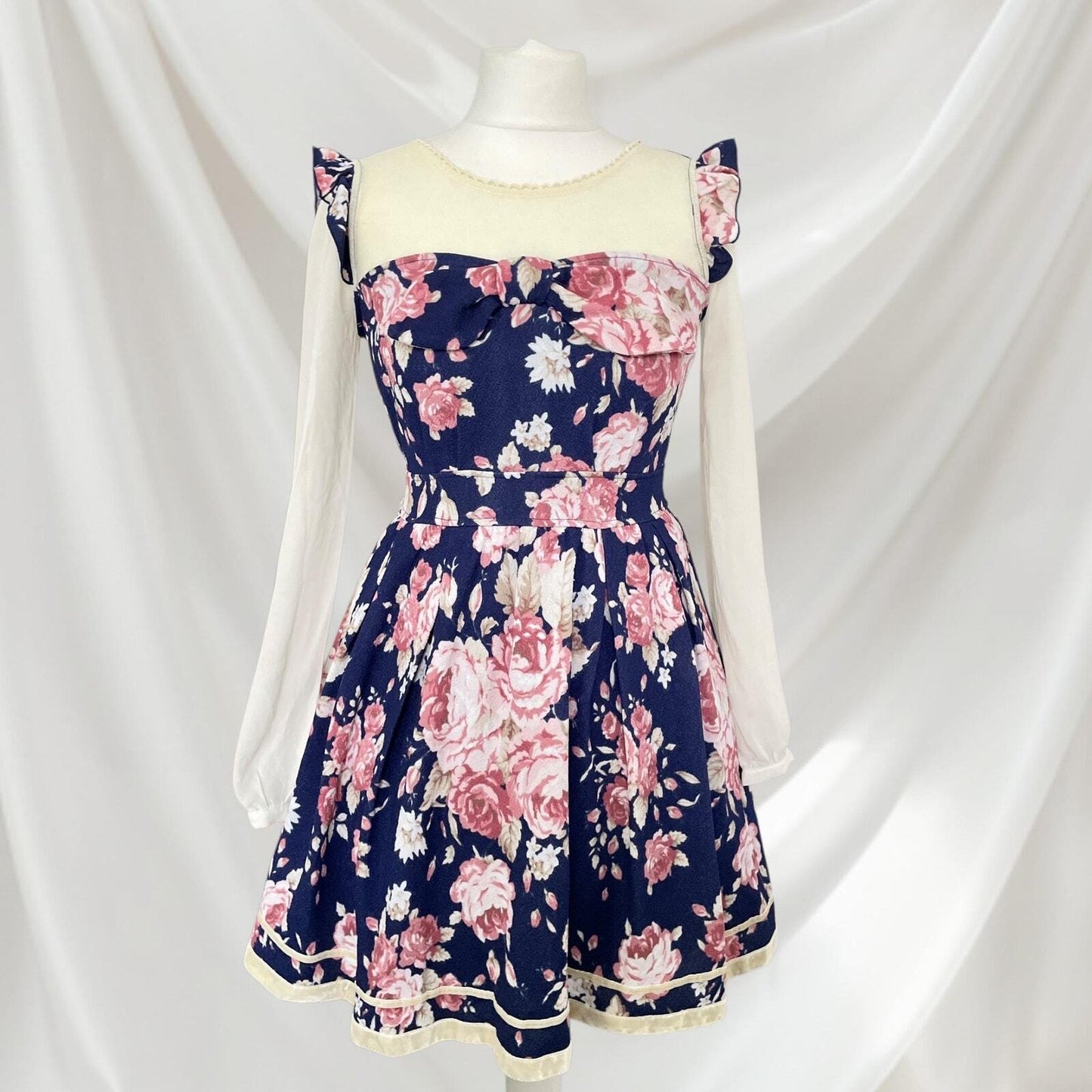 Liz Lisa navy floral ruffled long sleeve dress 0