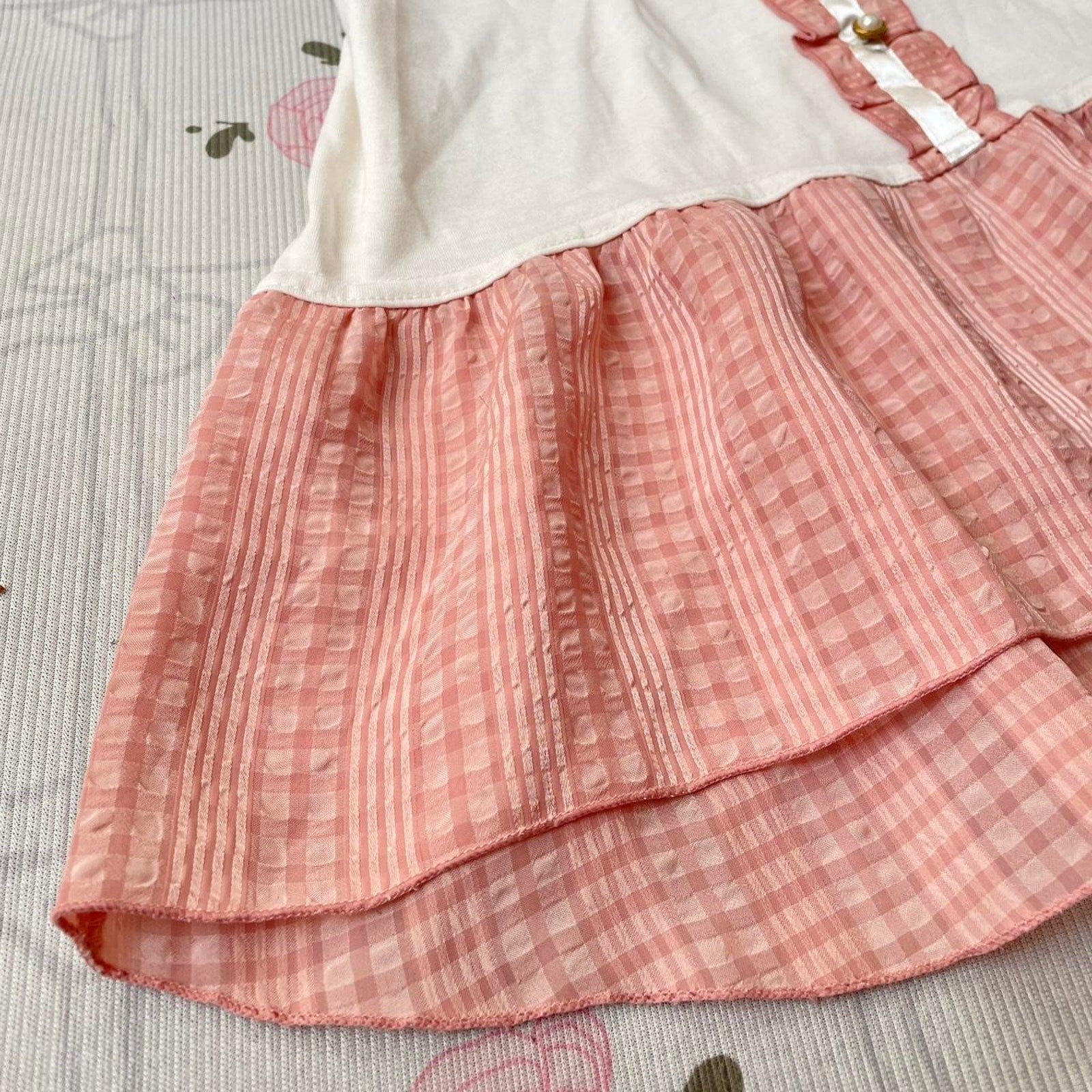 Axes Femme white and pink frill-back top with bow accents3