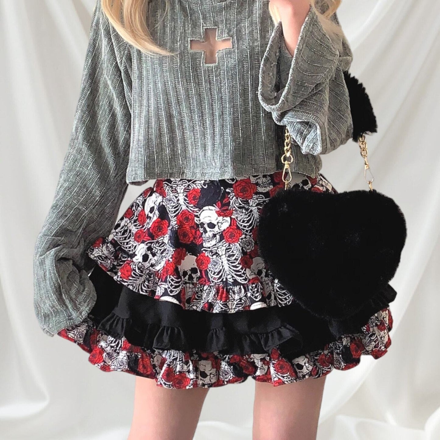 Layered cake skirt/skort with skeleton and rose pattern jfashion kawaii2