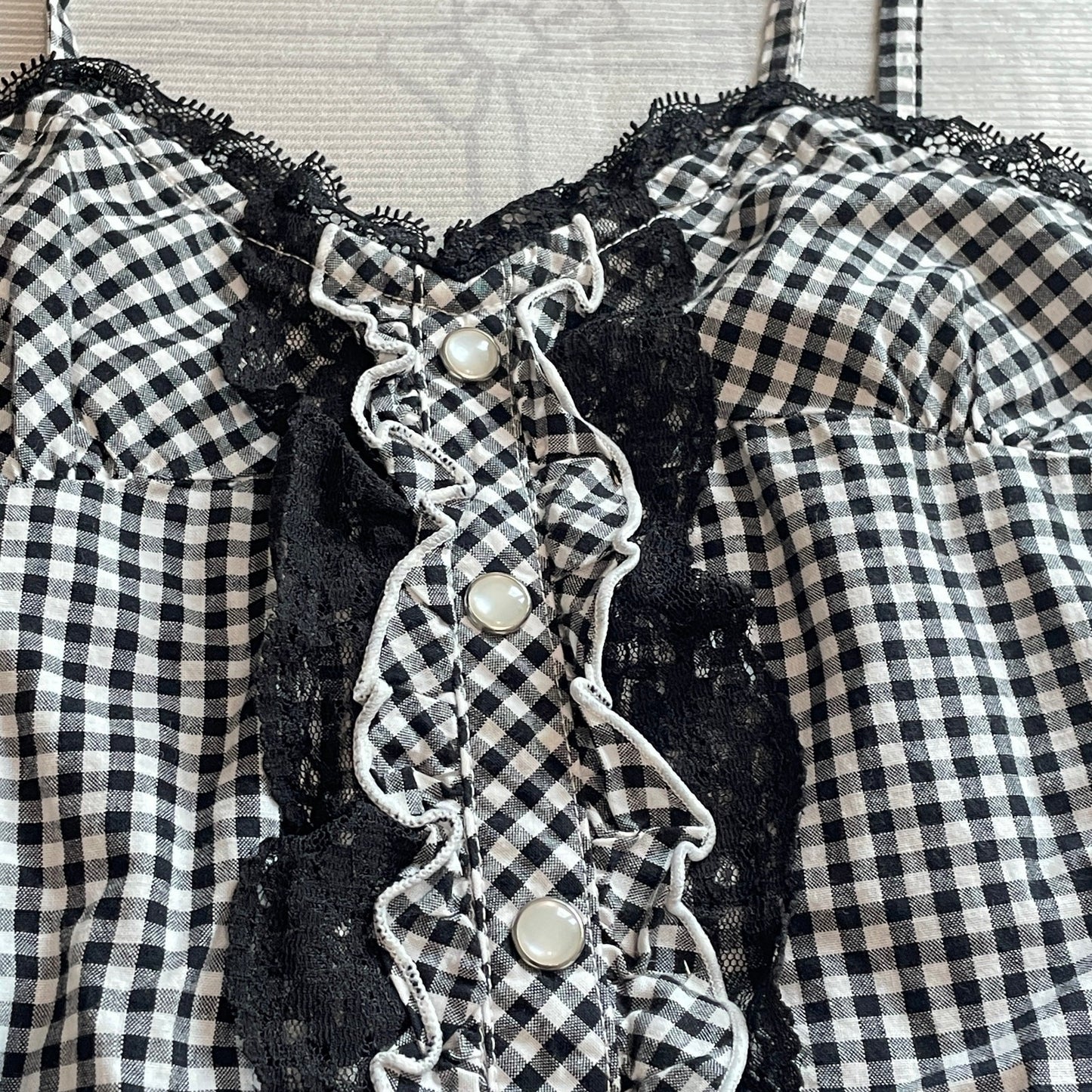 Gingham checkered lace-trim vintage cami top3