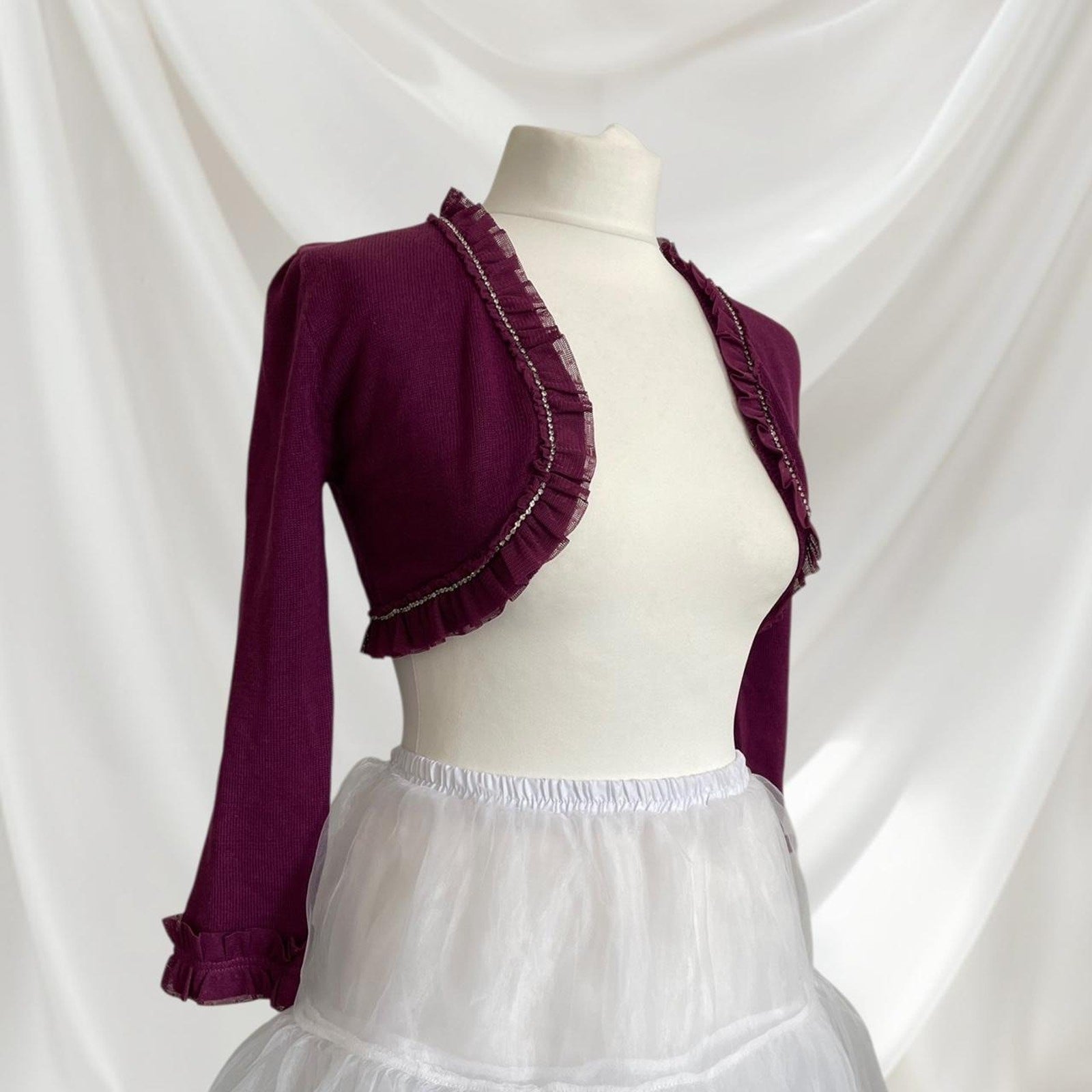 Vintage Korean ruffle trim cropped cardigan in wine red6