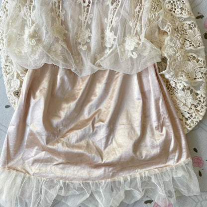 Vintage dusty pink lace bodice dress with floral embroidered tulle skirt5