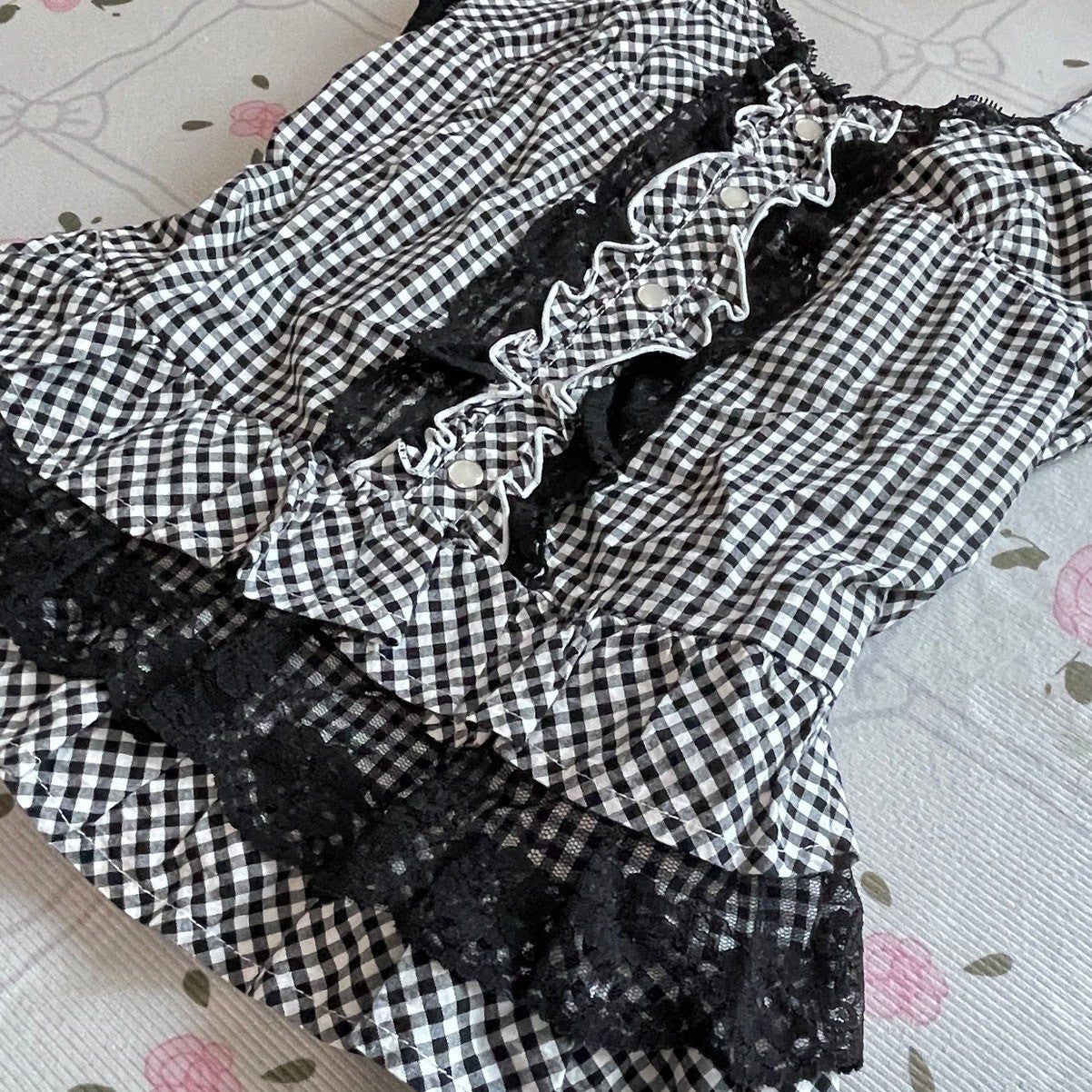 Gingham checkered lace-trim vintage cami top2