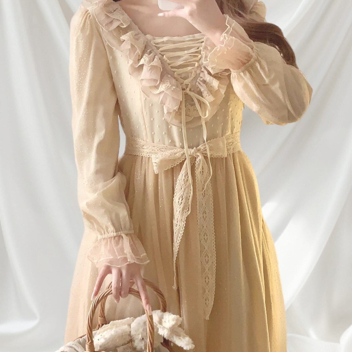 Vintage-inspired midi dress with a lace-up detail with ruffles and a lace belt 0