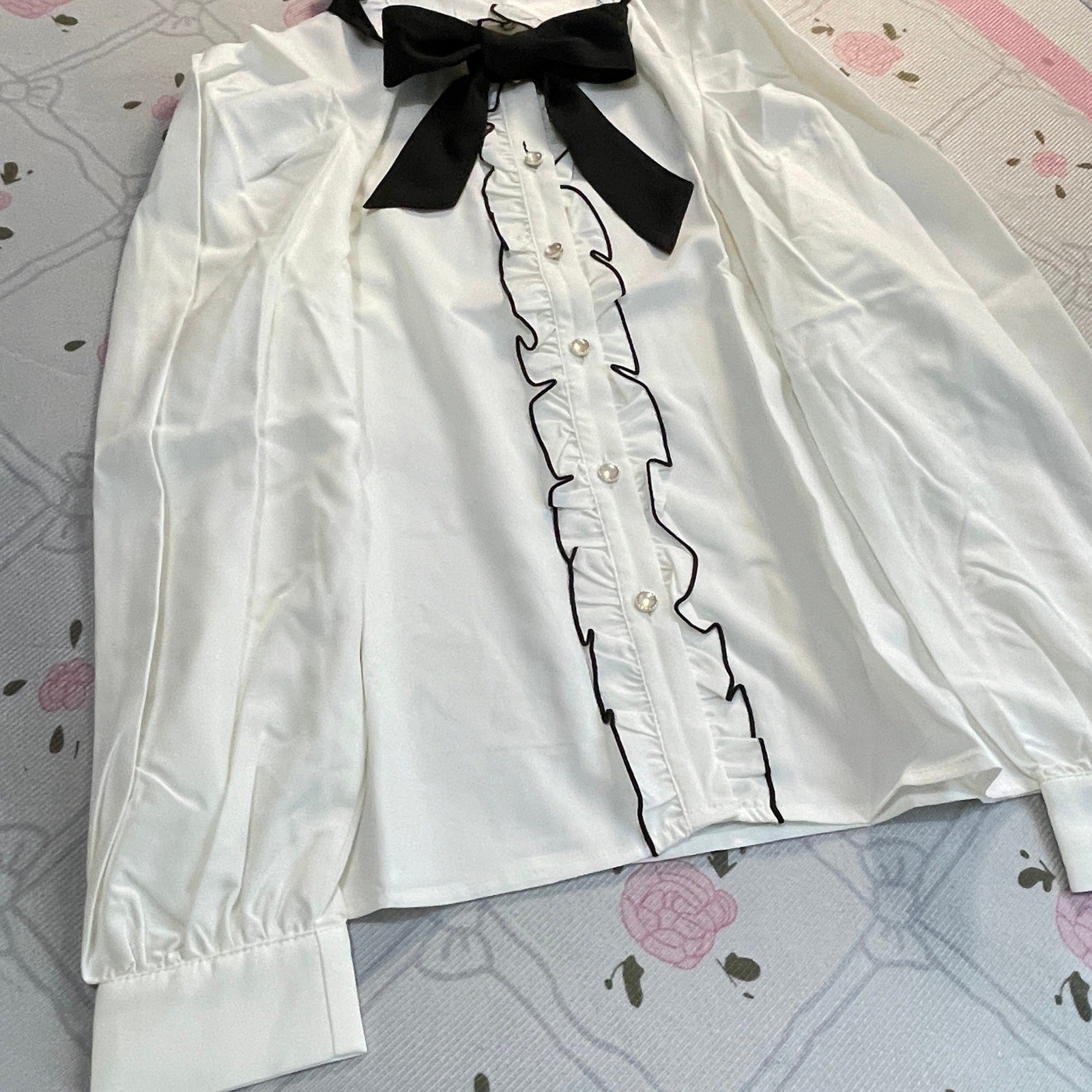 GRL Ribbon Blouse – White Ruffle Shirt with Black Bow, Kawaii J-fashion3