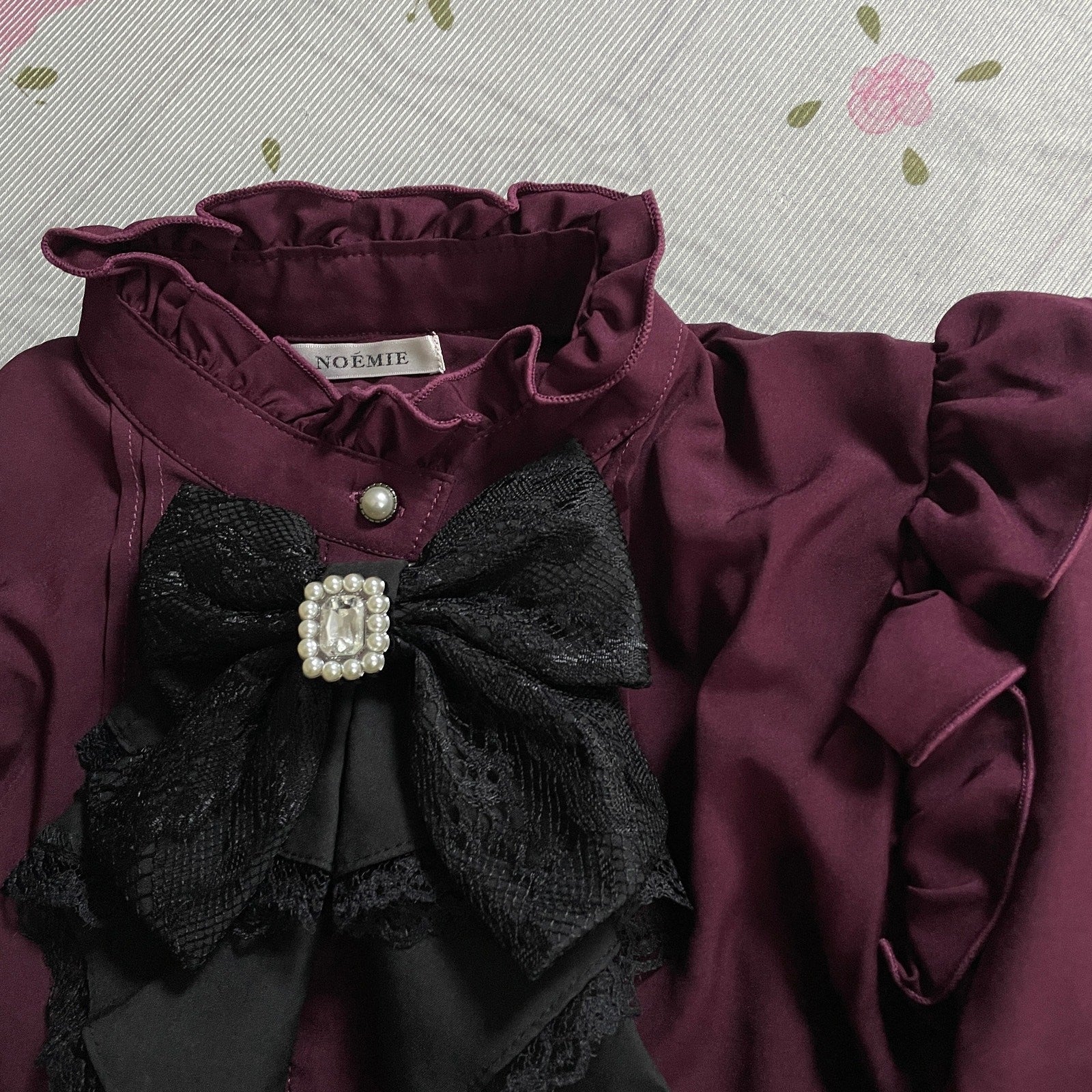 Noemie Burgundy Lace Blouse with Detachable Bow – Gothic Lolita / Elegant Kei2