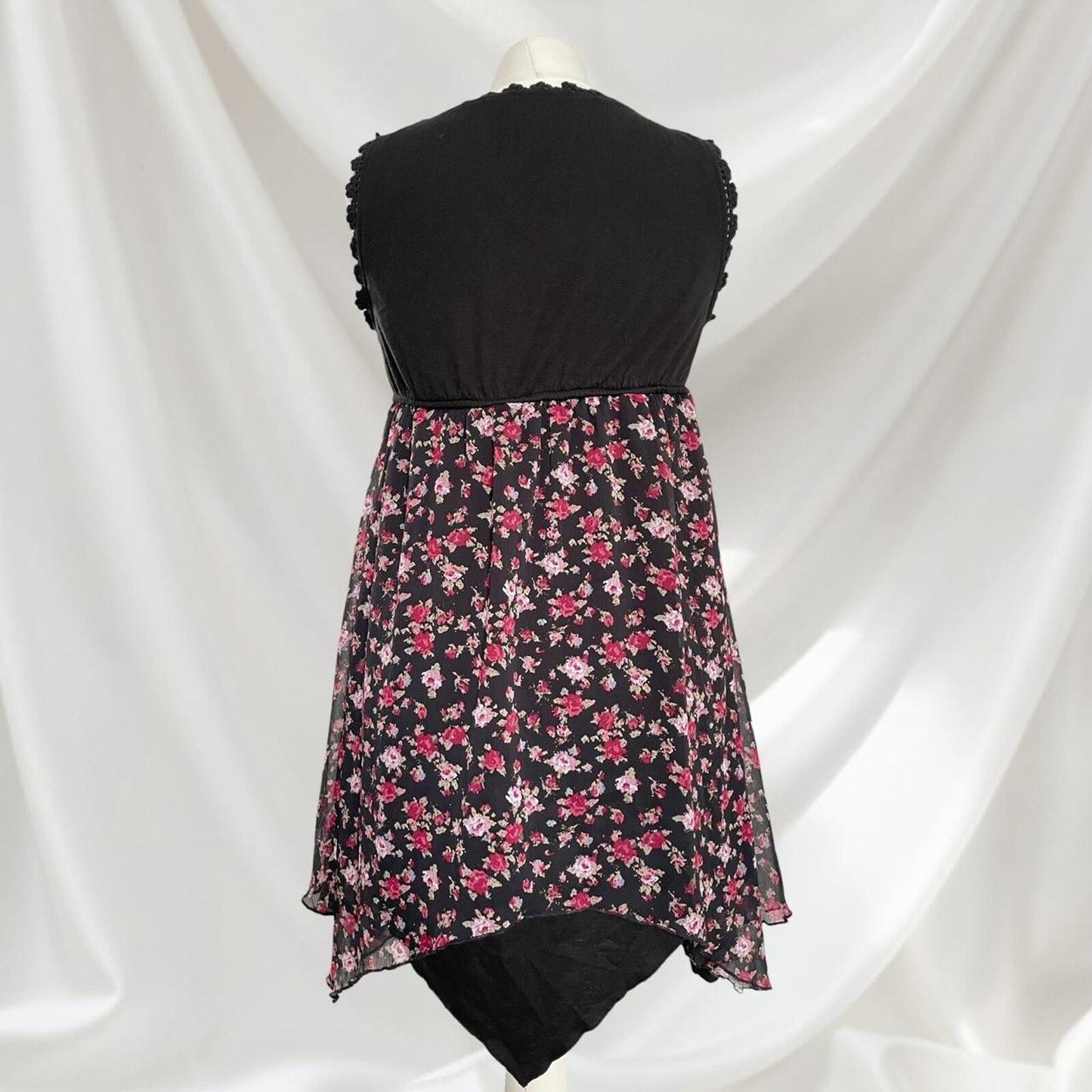 Axes femme irregular floral dress2