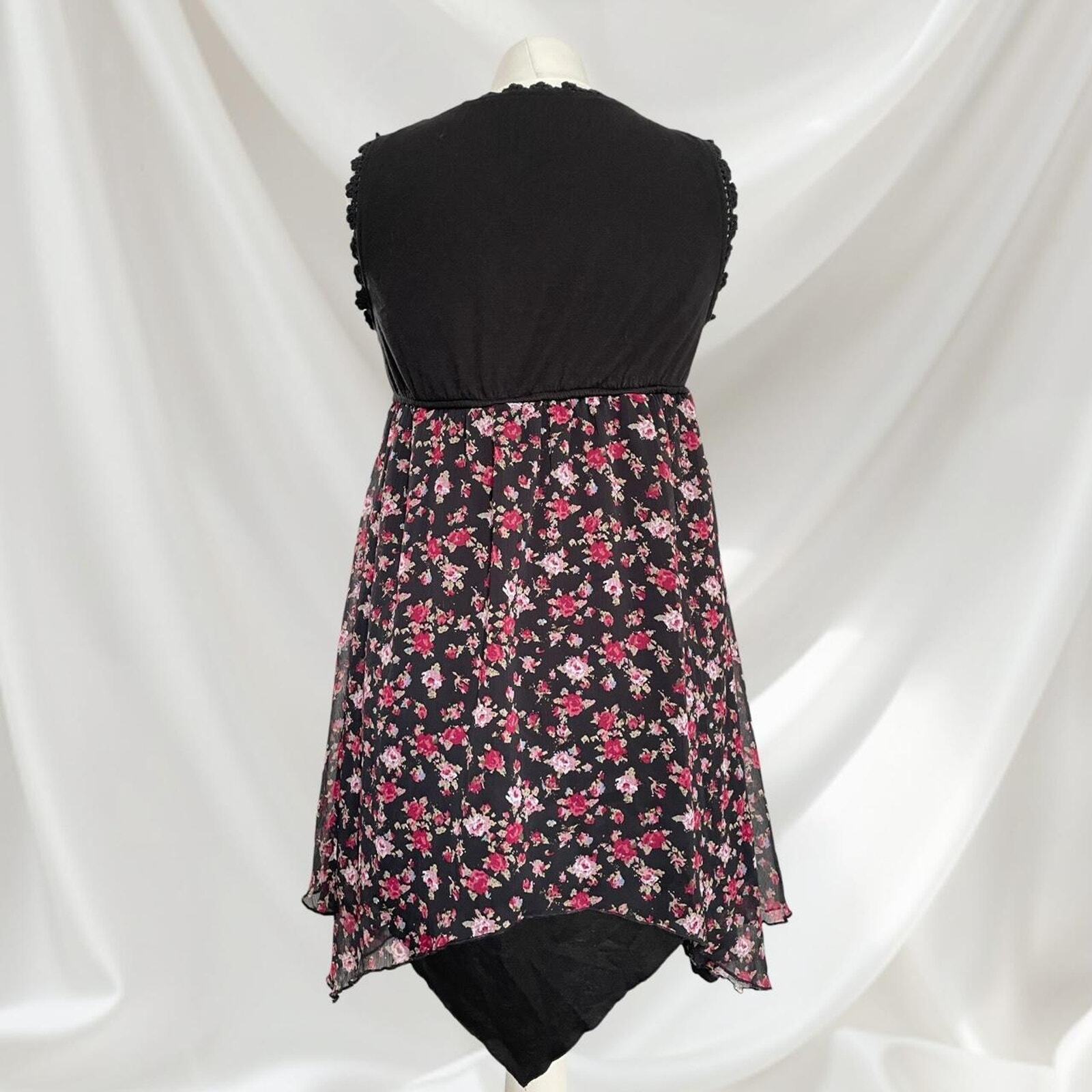 Axes femme irregular floral dress2