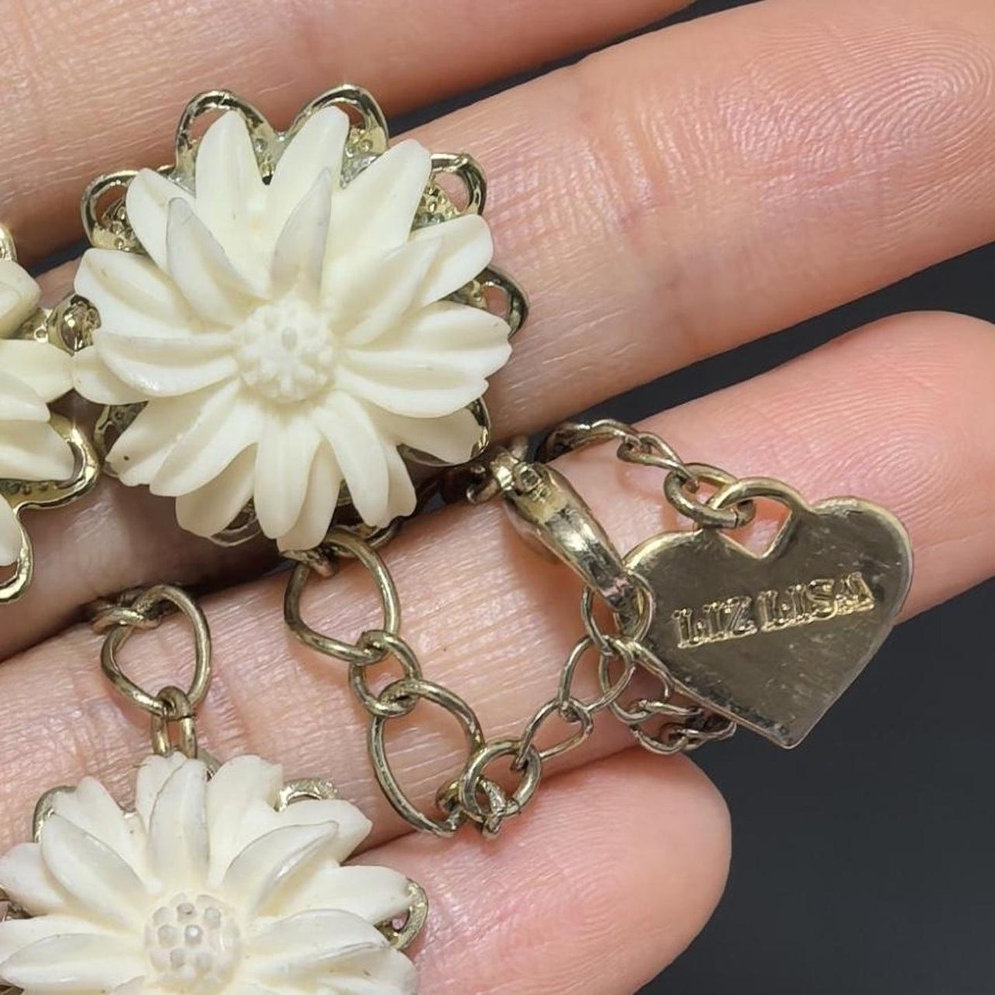 Vintage Liz Lisa ivory floral necklace and earrings set4