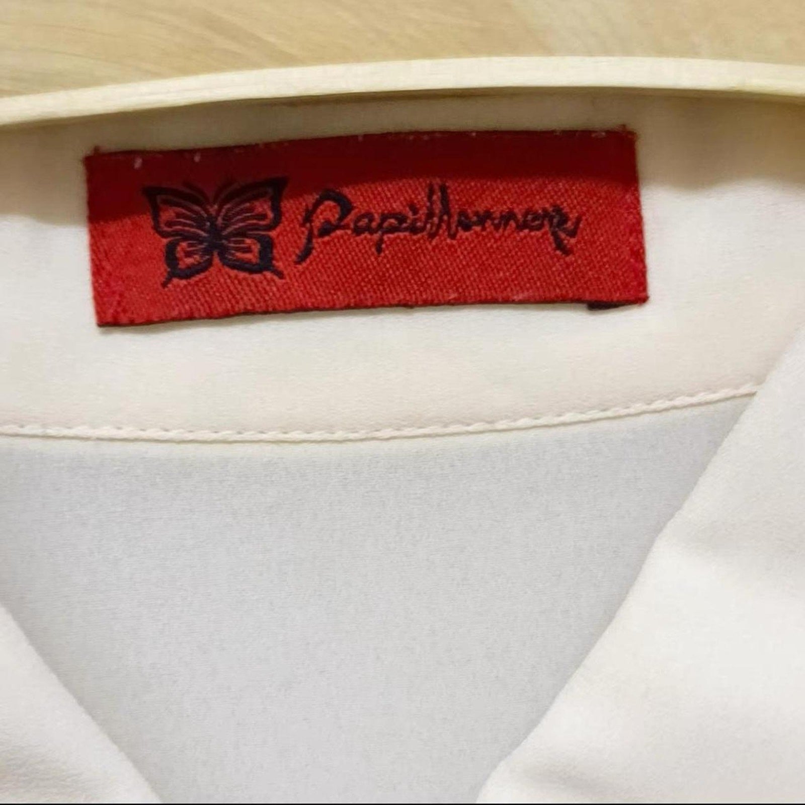 Japanese vintage long-length pleated ivory blouse3
