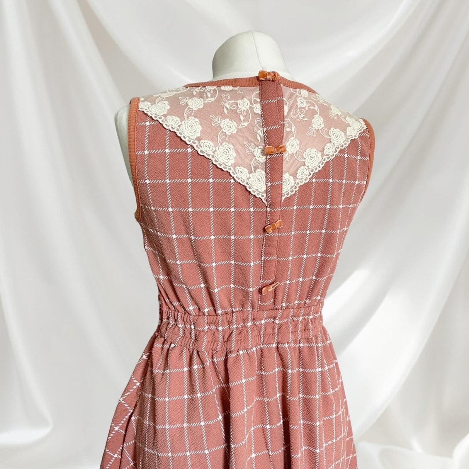 Liz Lisa checkered lace detail dress One size3