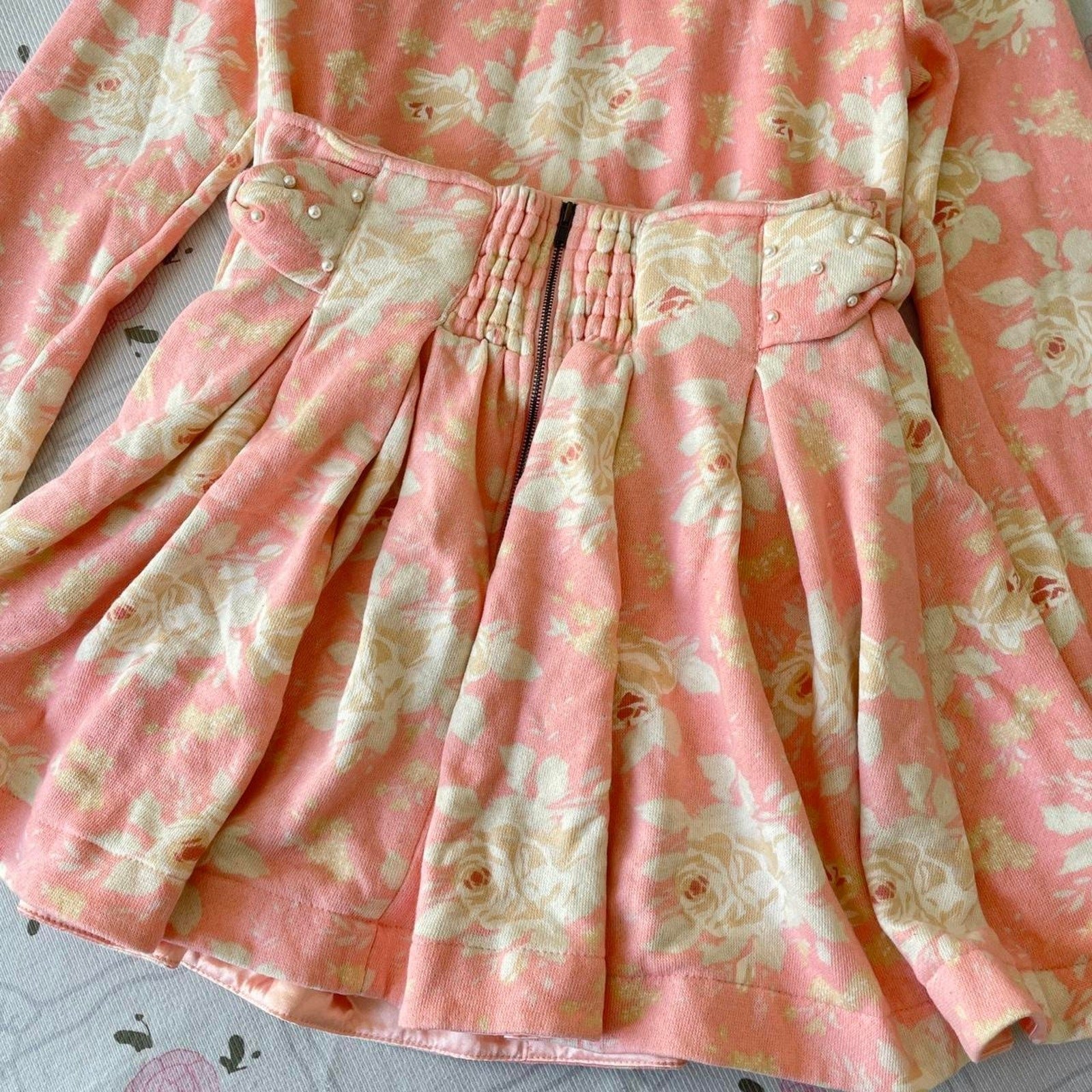 Liz Lisa floral jacquard cropped top & pleated high-waist skirt set4