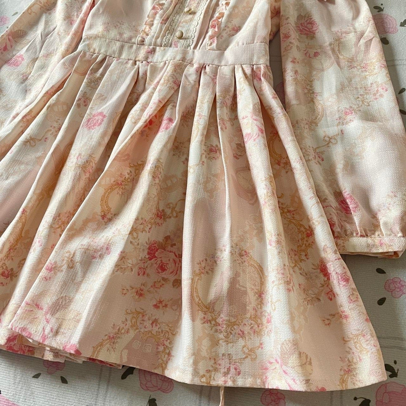 Liz Lisa rare cold shoulder floral dress with bow details3