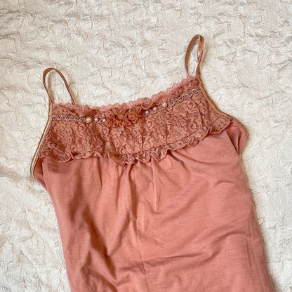 Axes Femme mauve pink adorned with lace, pearls, and floral embroidery 0