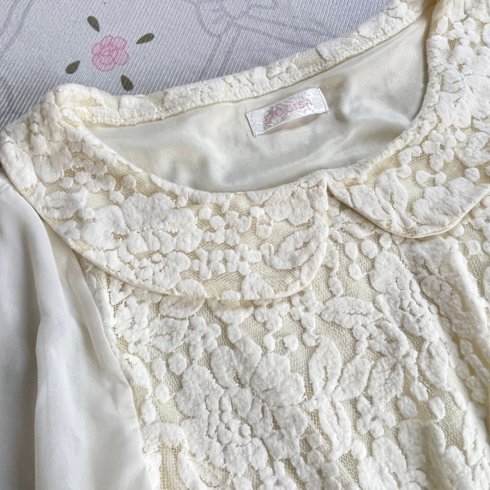 Liz Lisa Ivory Lace Blouse – Himekaji / Romantic Vintage Style2
