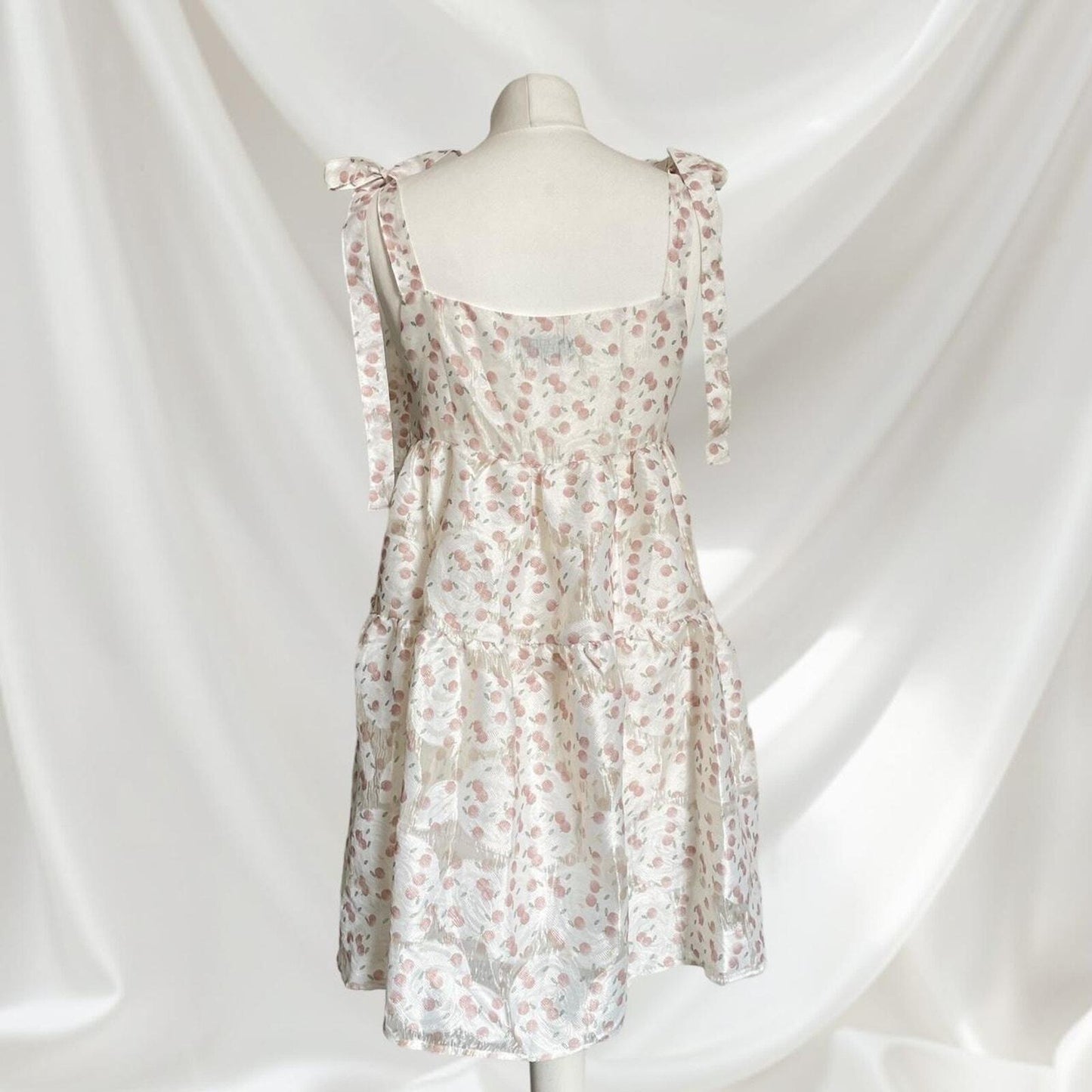 Cute dress with peach pattern dress2