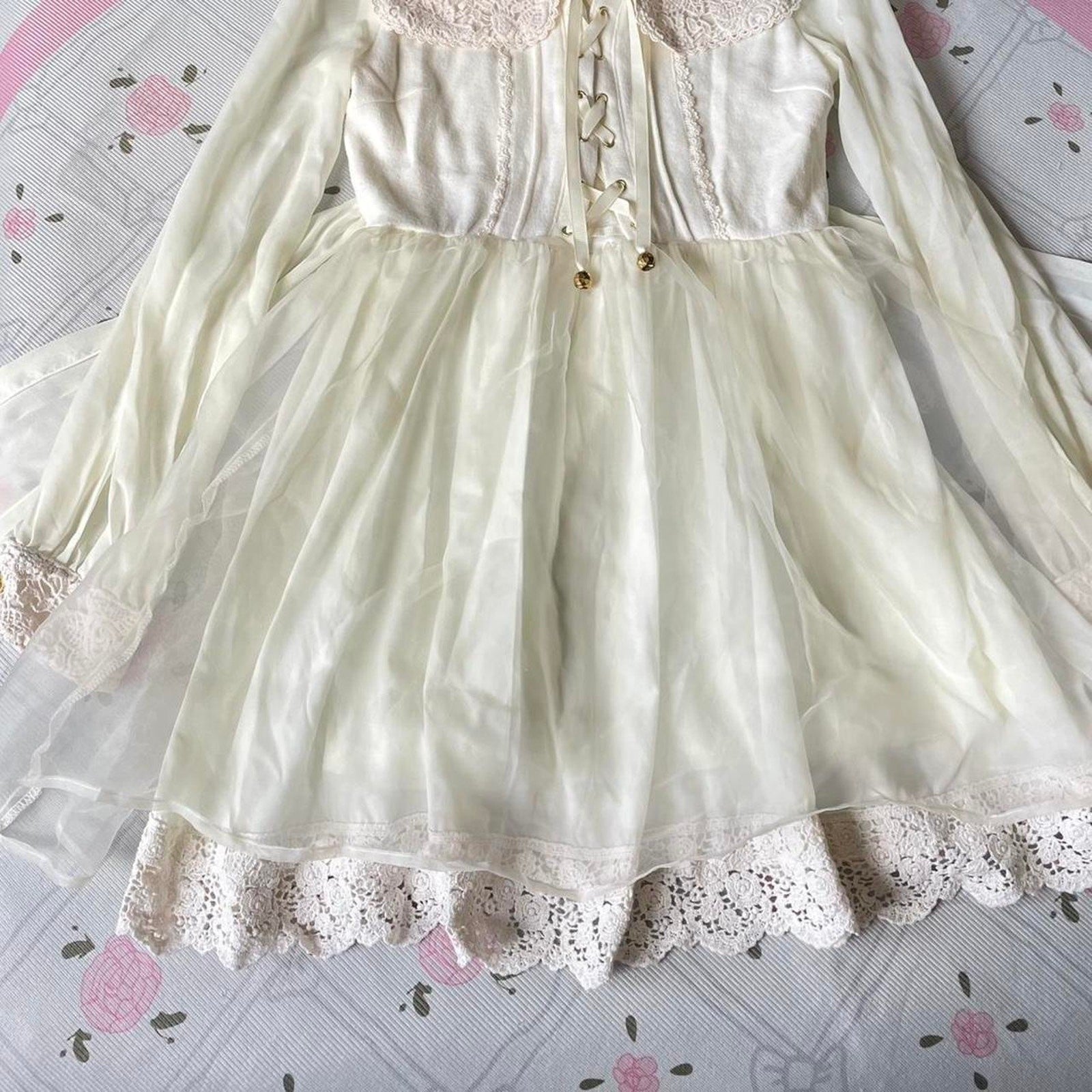 Liz Lisa ivory lace princess dress with tulle overlay2