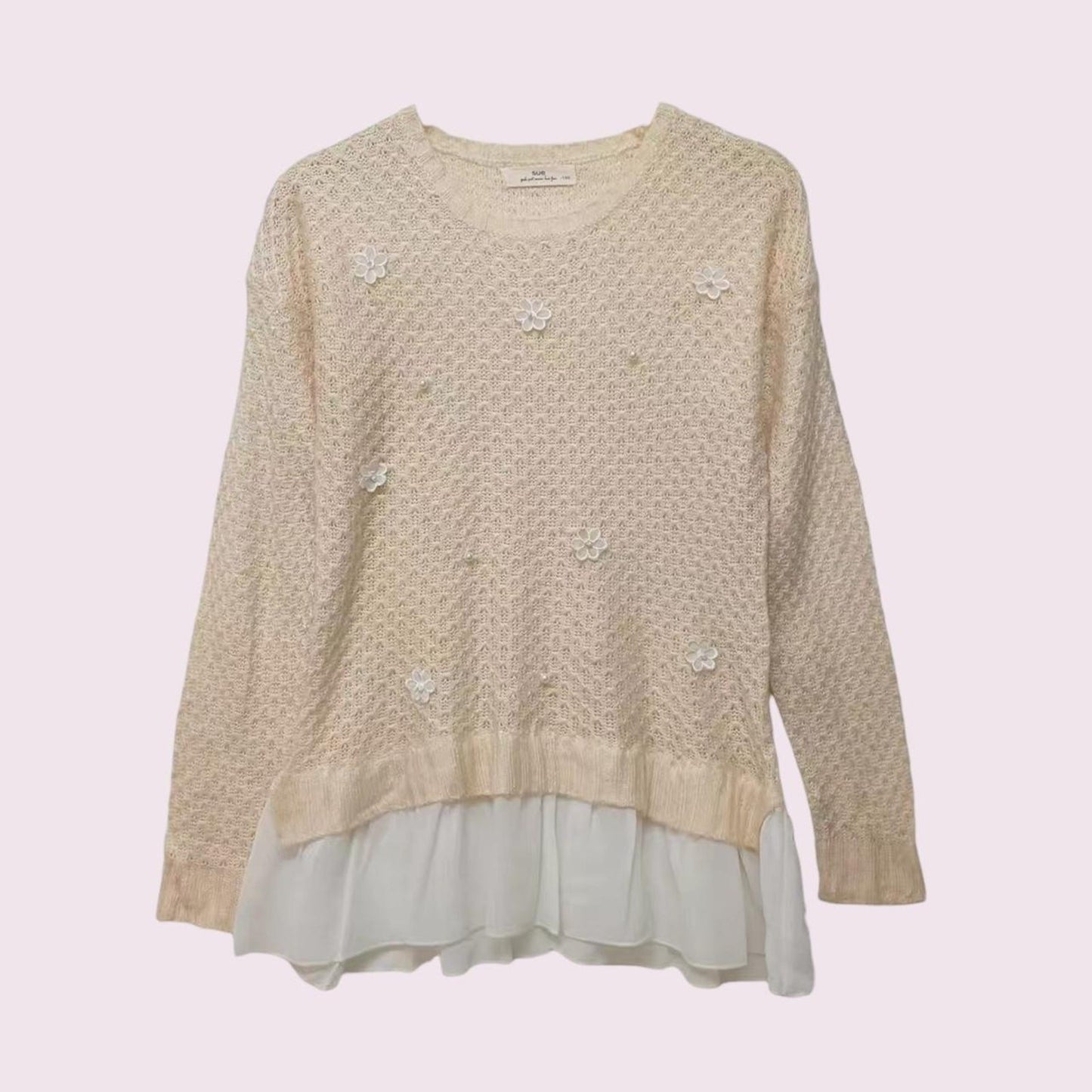 Cream and pink sweater Japanese Vintage, with floral details0