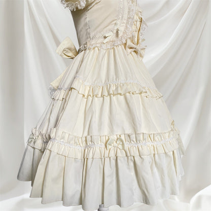 Bodyline ruffle Lolita dress in cream, JP size M4