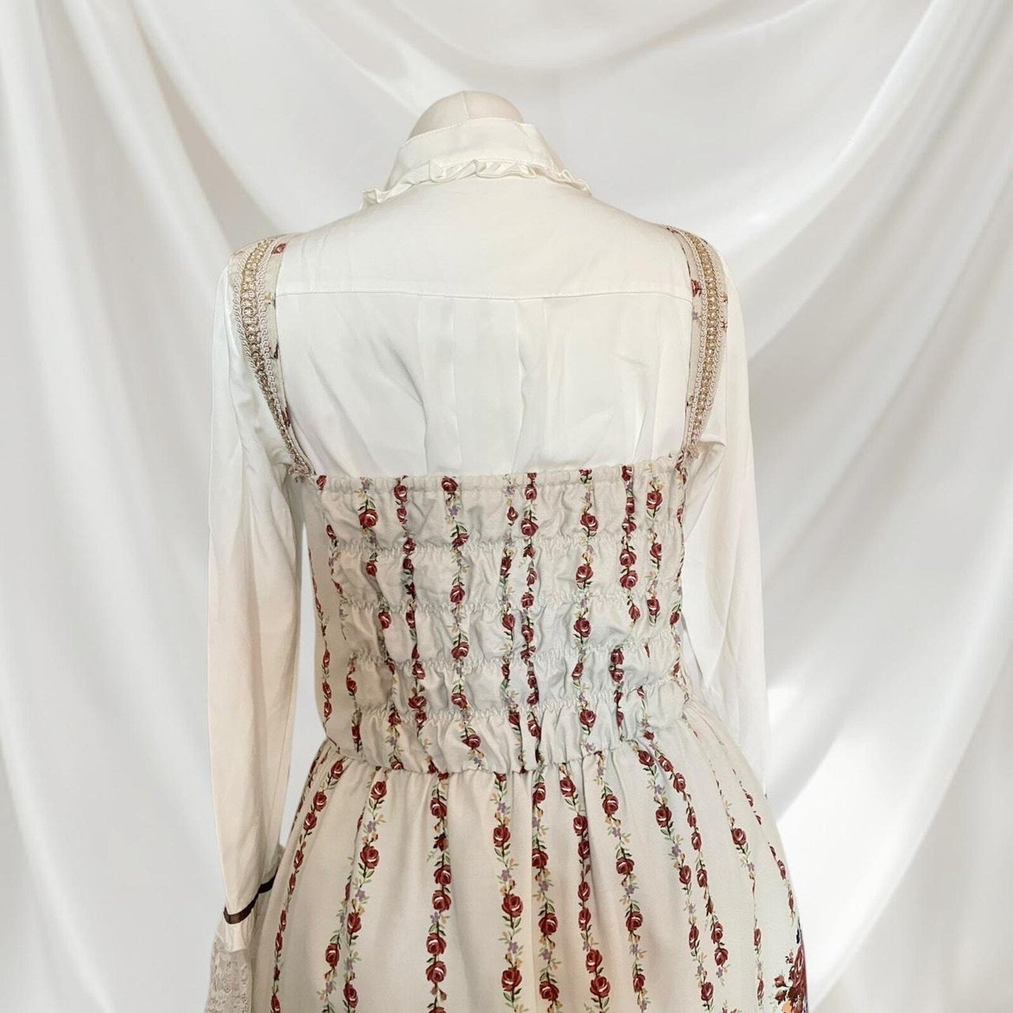 Axes femme floral lace-up JSK romantic vintage-inspired jumper skirt3