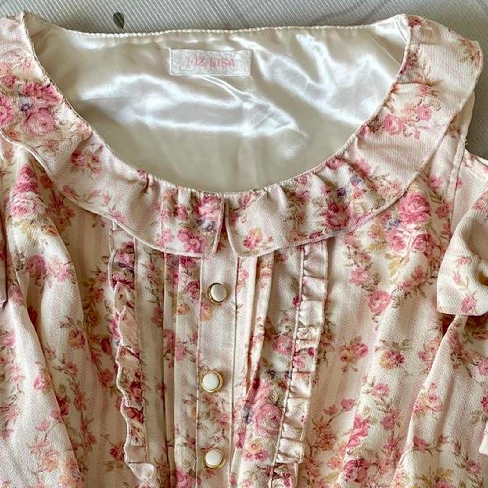Liz Lisa rare cold shoulder floral dress with bow details6